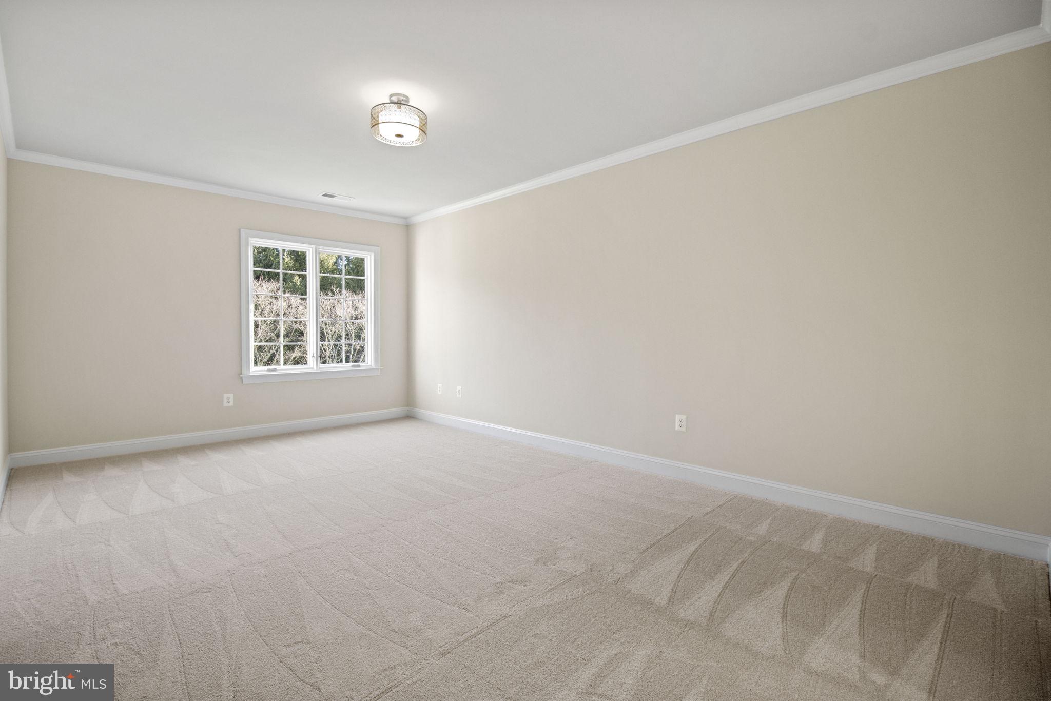 SENECA HIGHLANDS - Residential