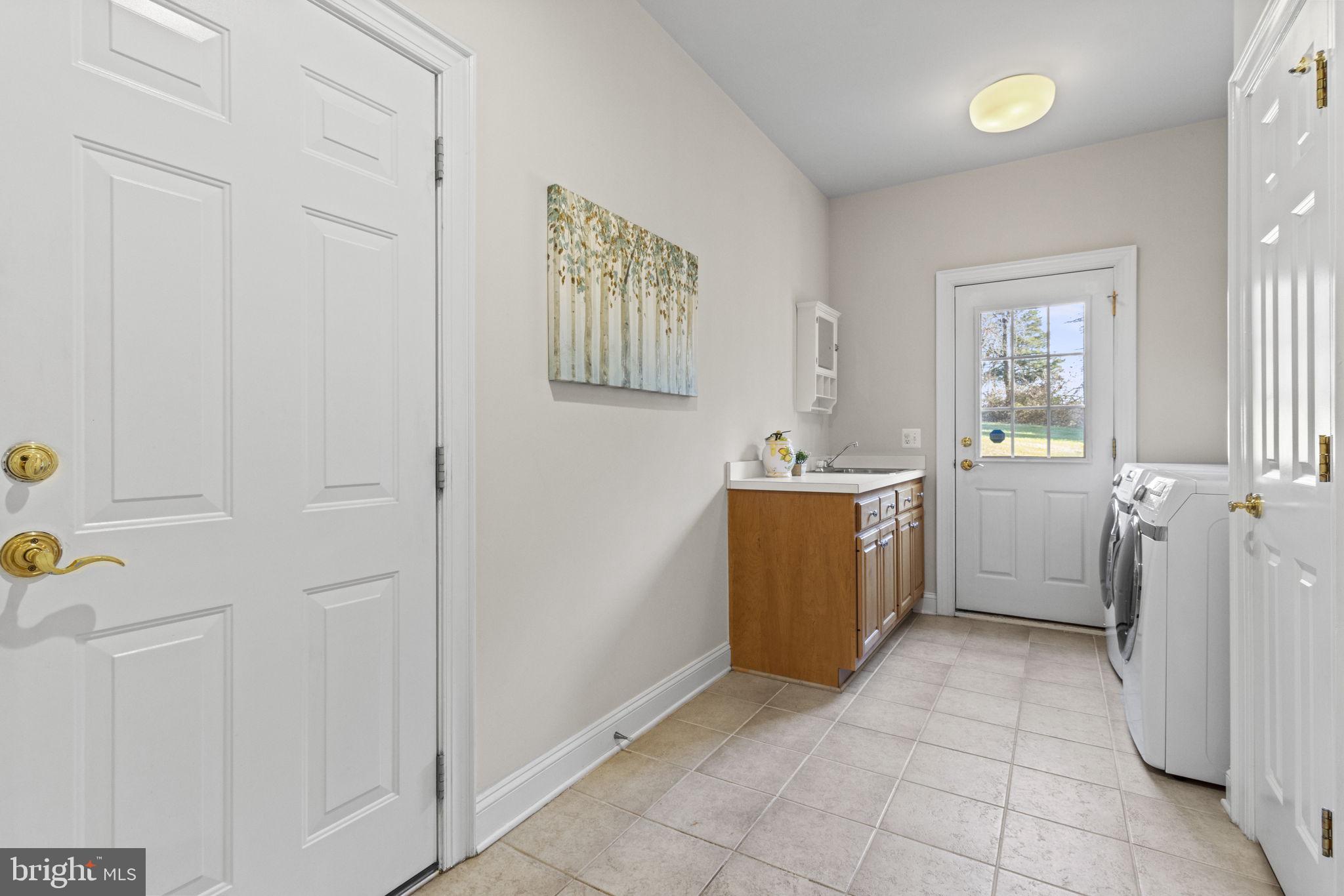 SENECA HIGHLANDS - Residential