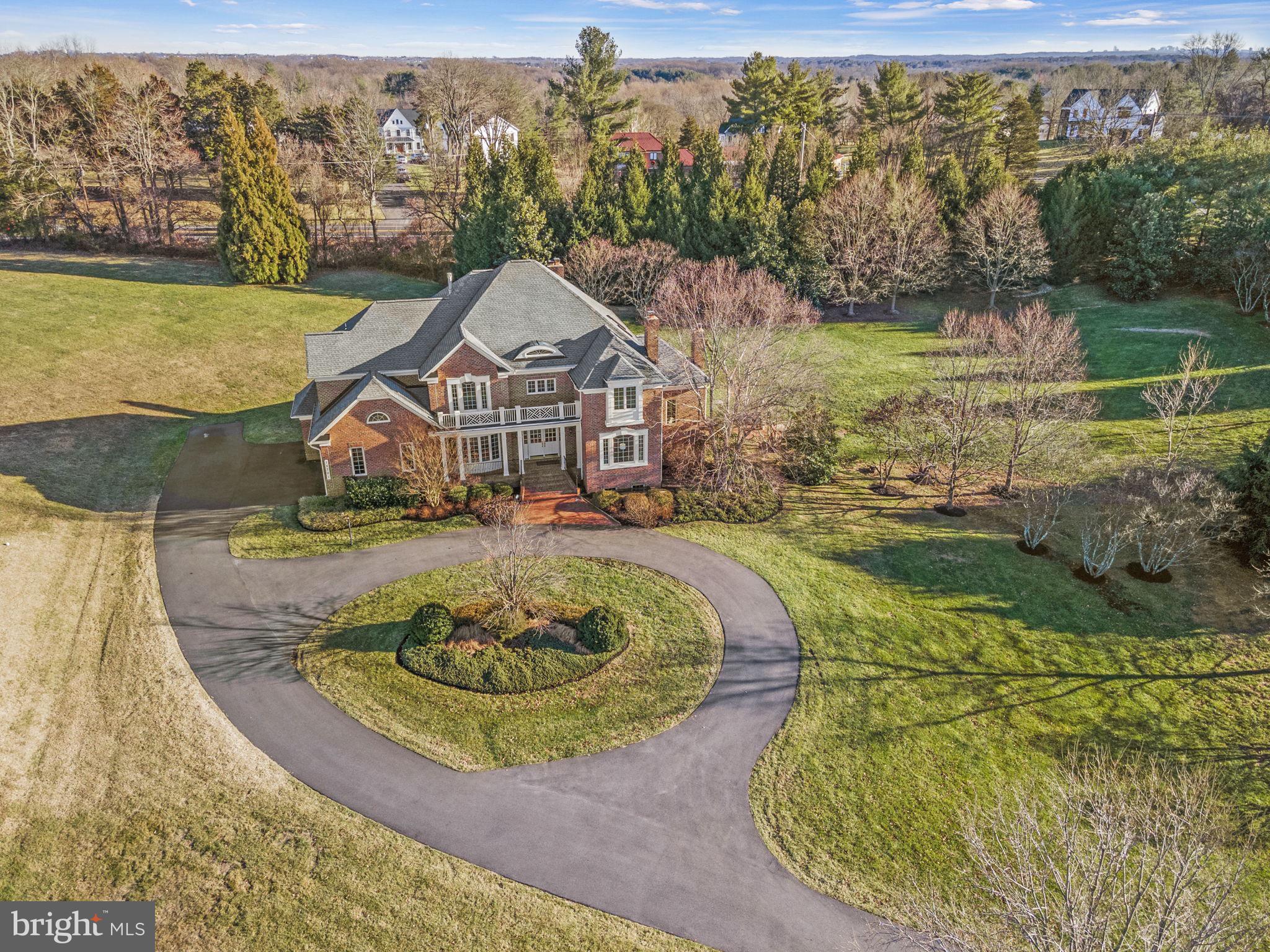 SENECA HIGHLANDS - Residential