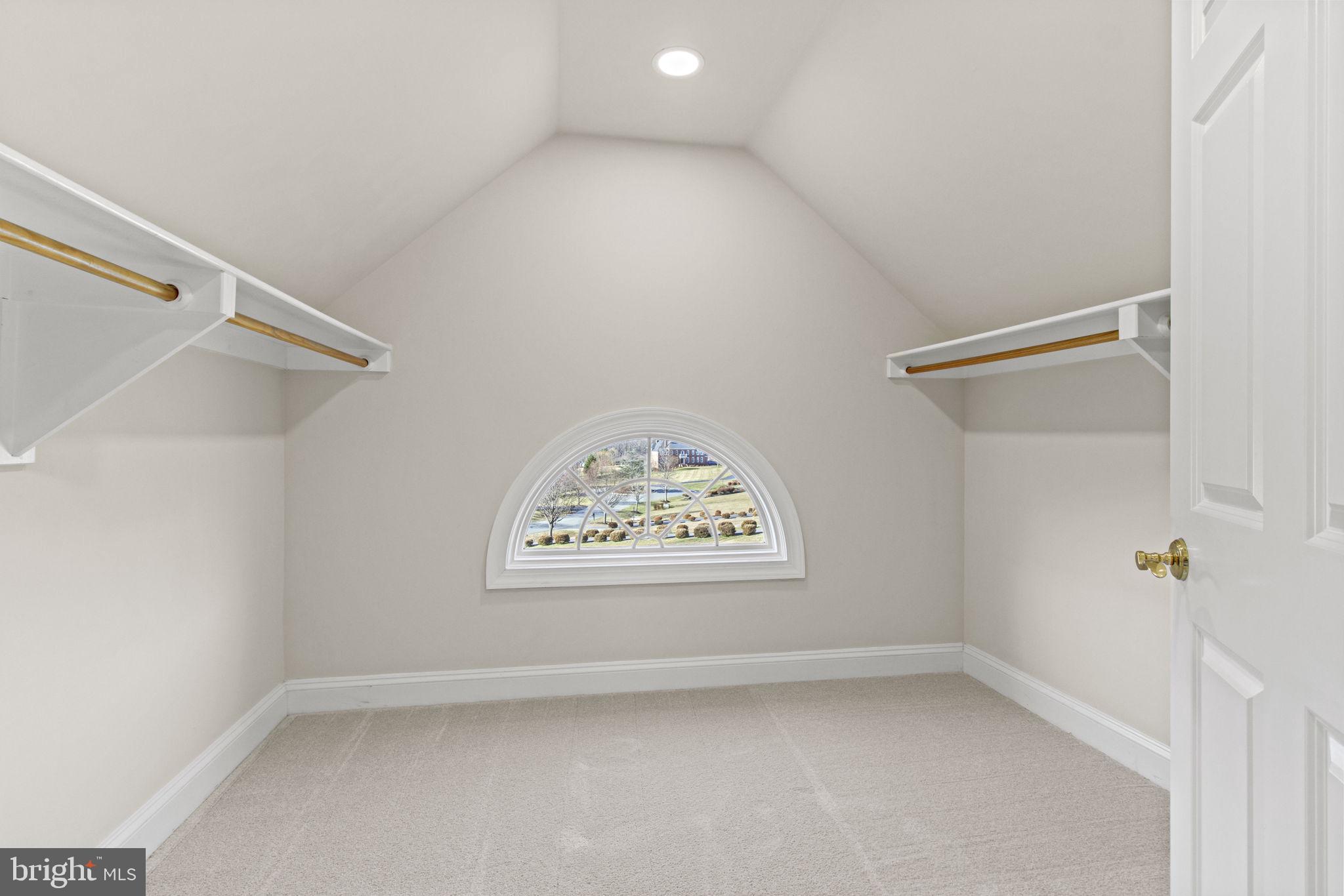 SENECA HIGHLANDS - Residential