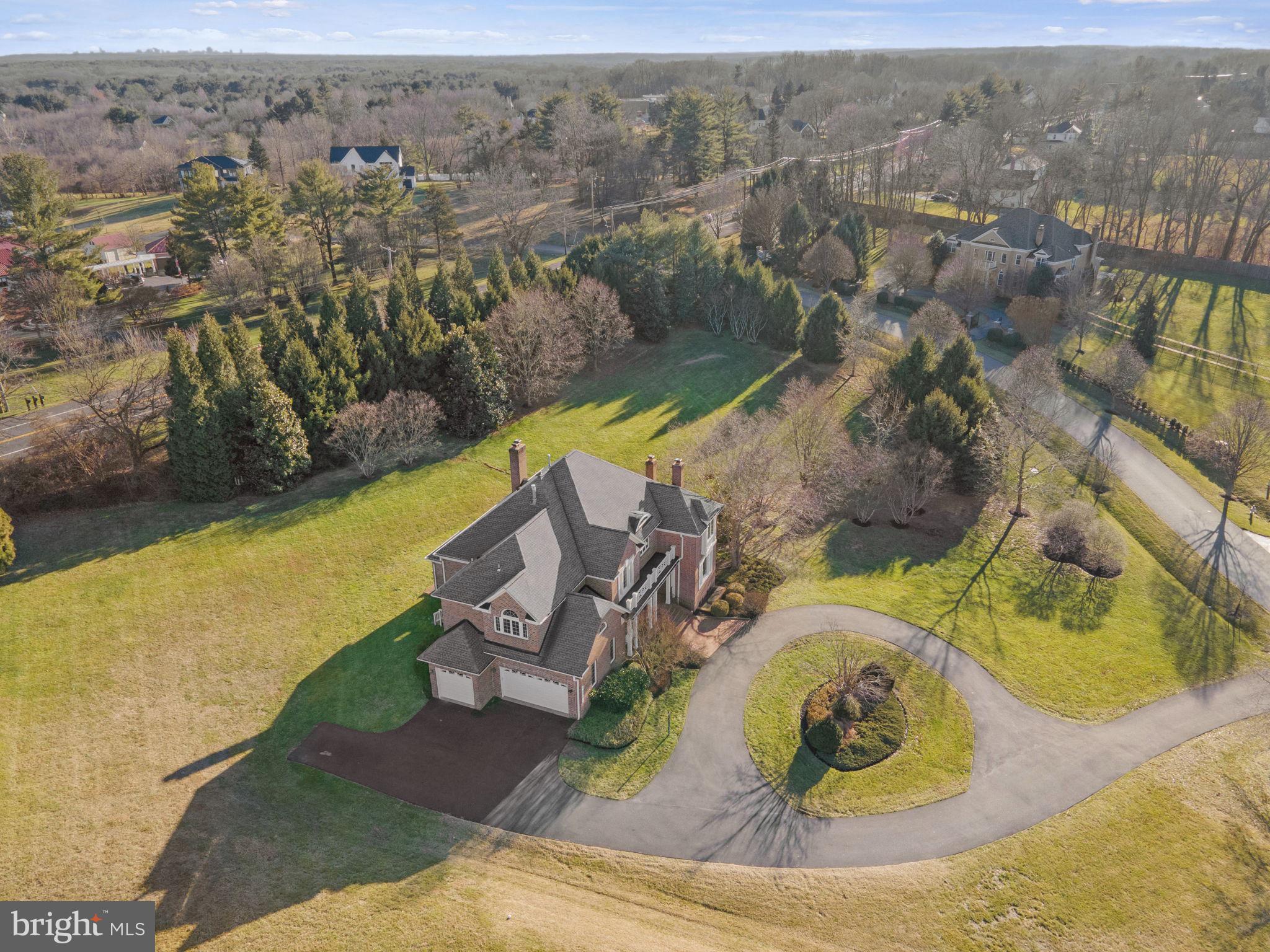 SENECA HIGHLANDS - Residential