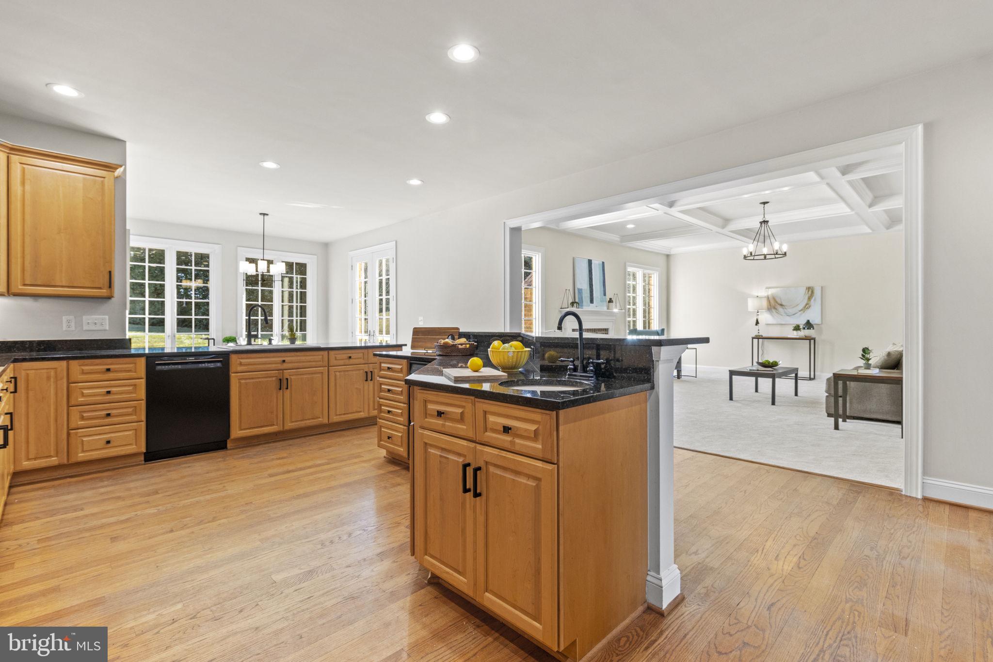 SENECA HIGHLANDS - Residential