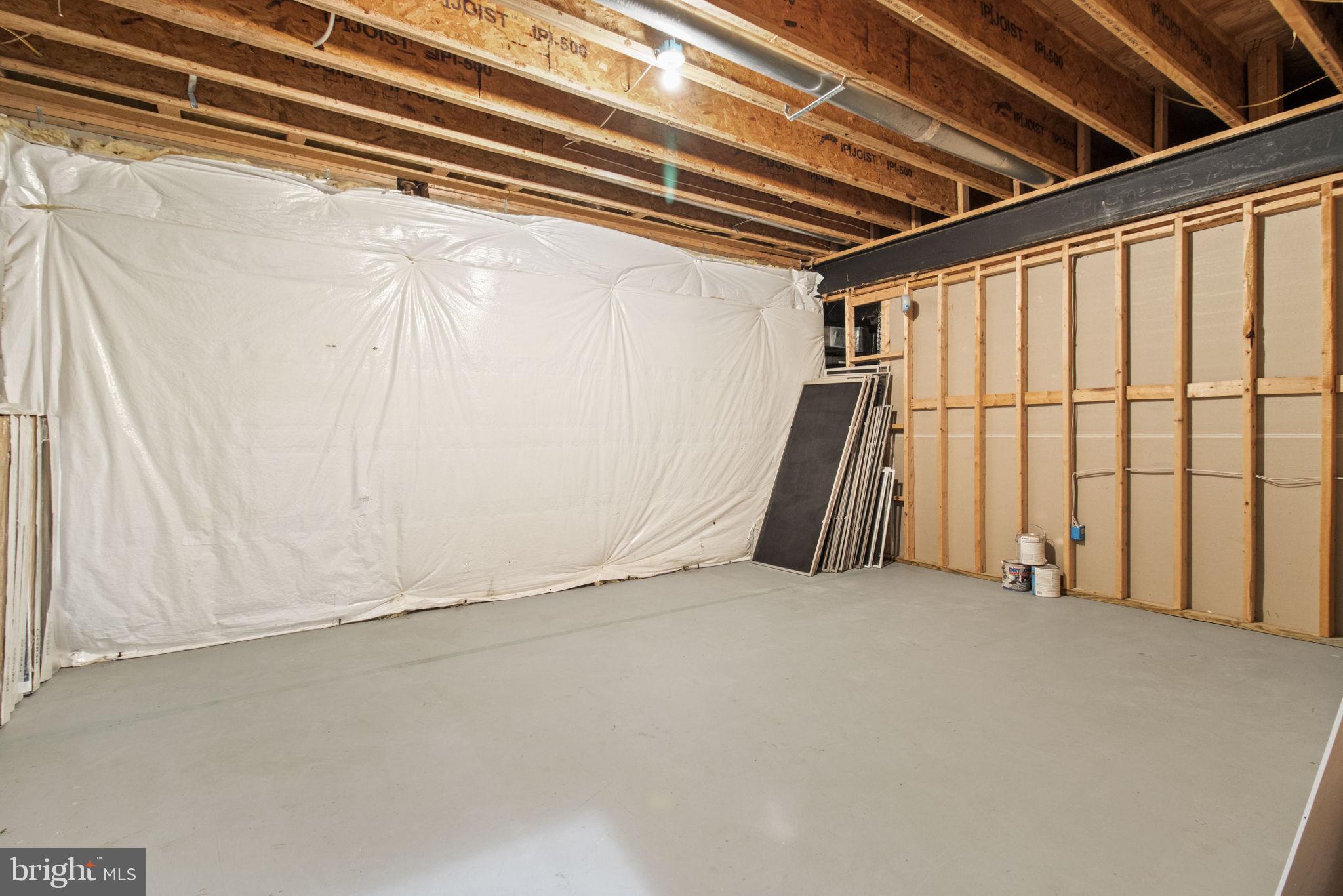 SENECA HIGHLANDS - Residential