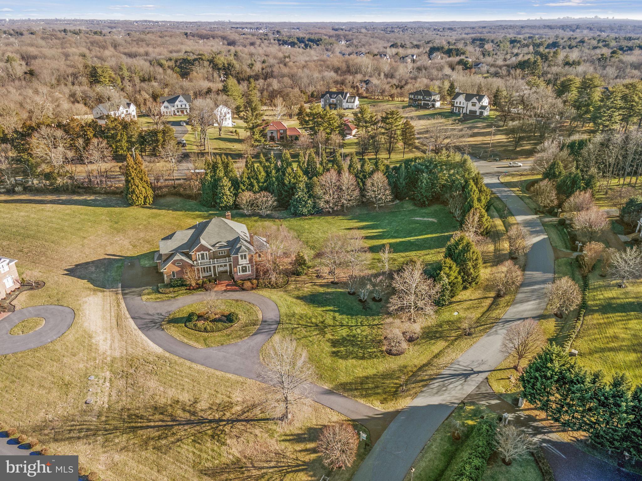 SENECA HIGHLANDS - Residential