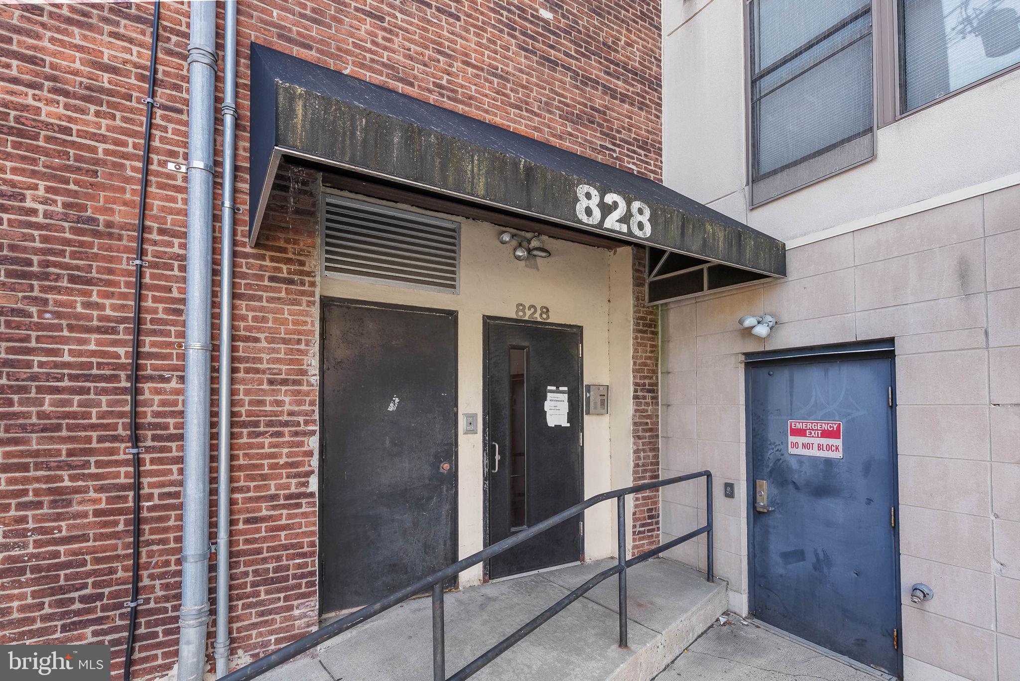 828 N HANCOCK STREET 3C