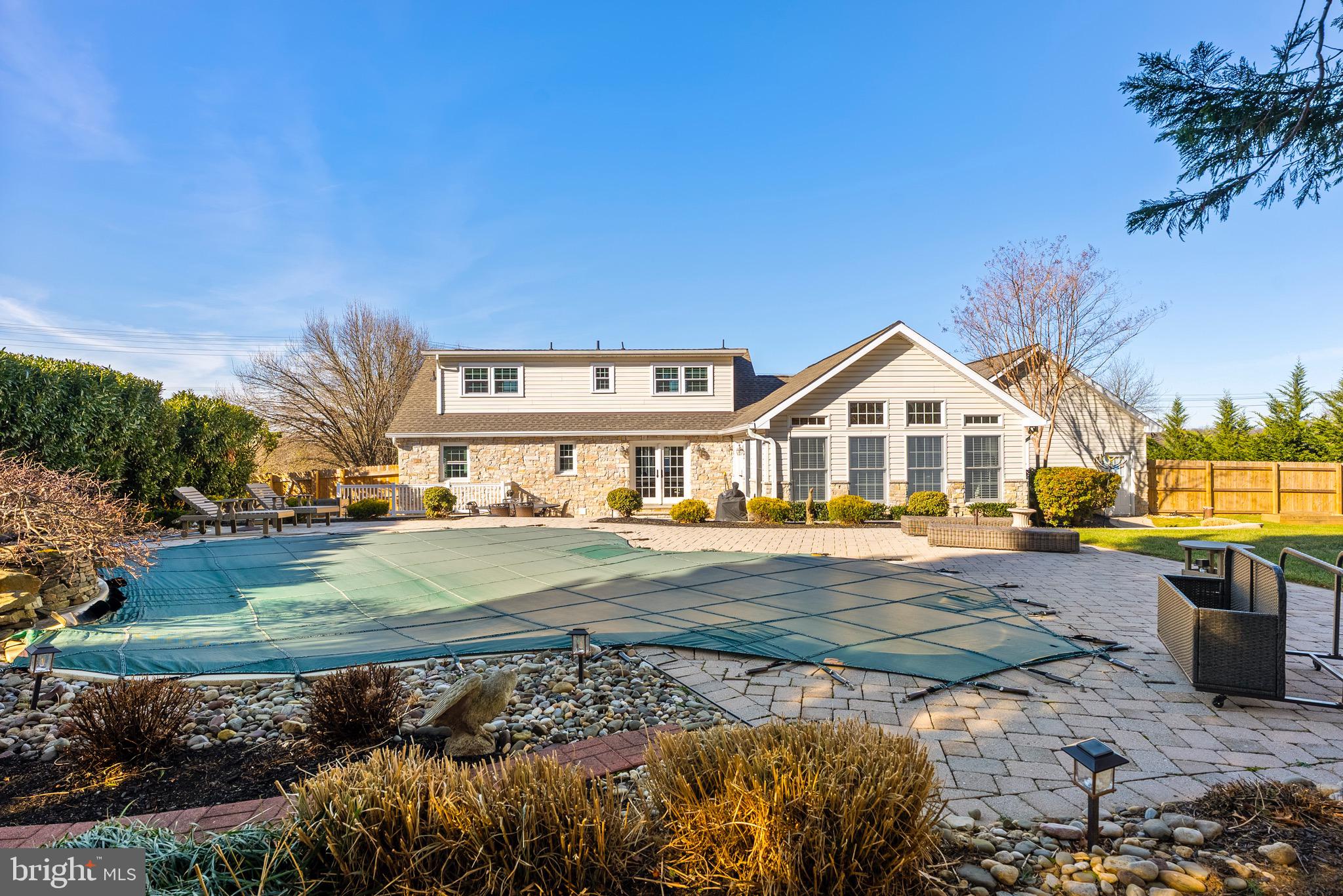 FLOHRVILLE - Residential