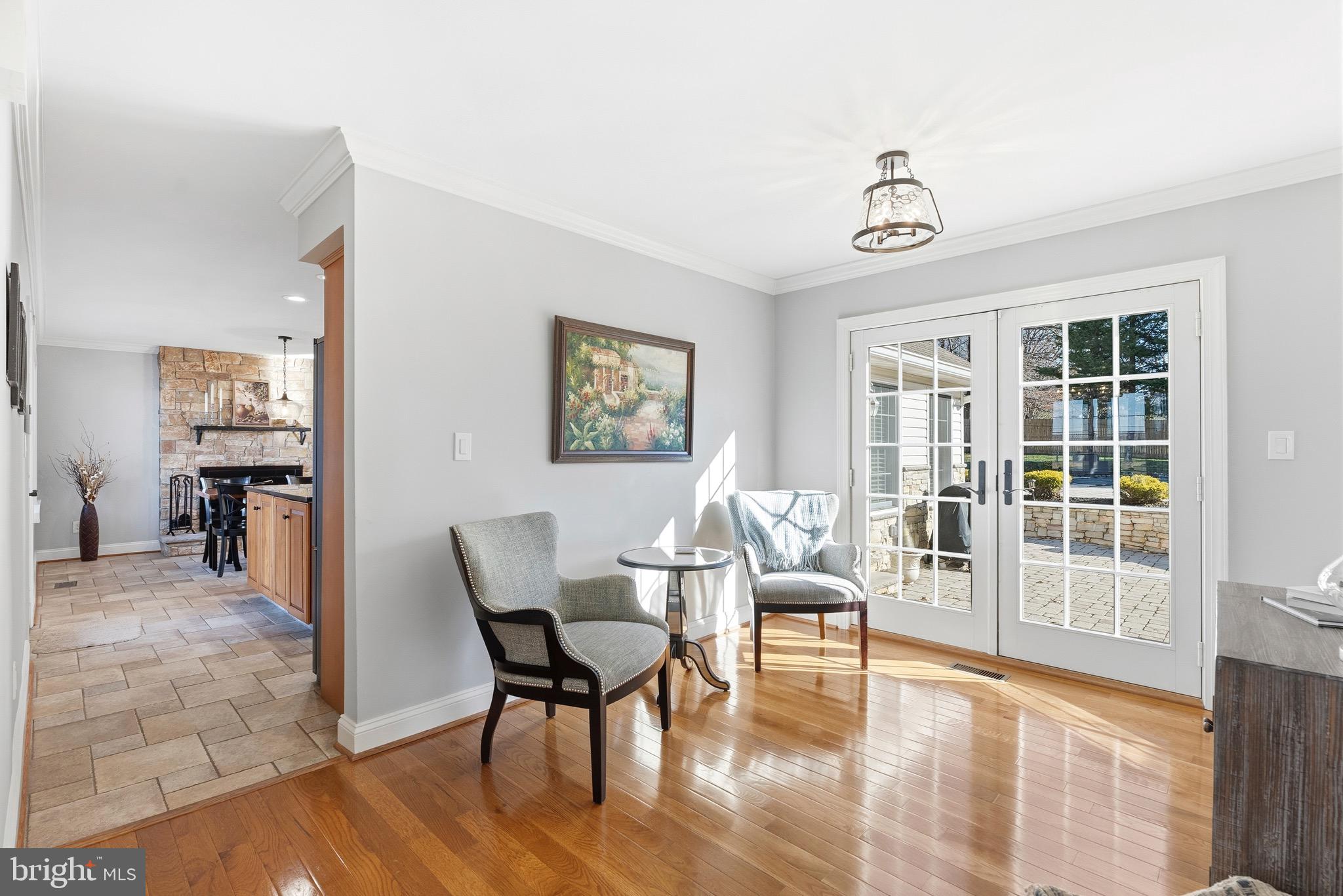 FLOHRVILLE - Residential