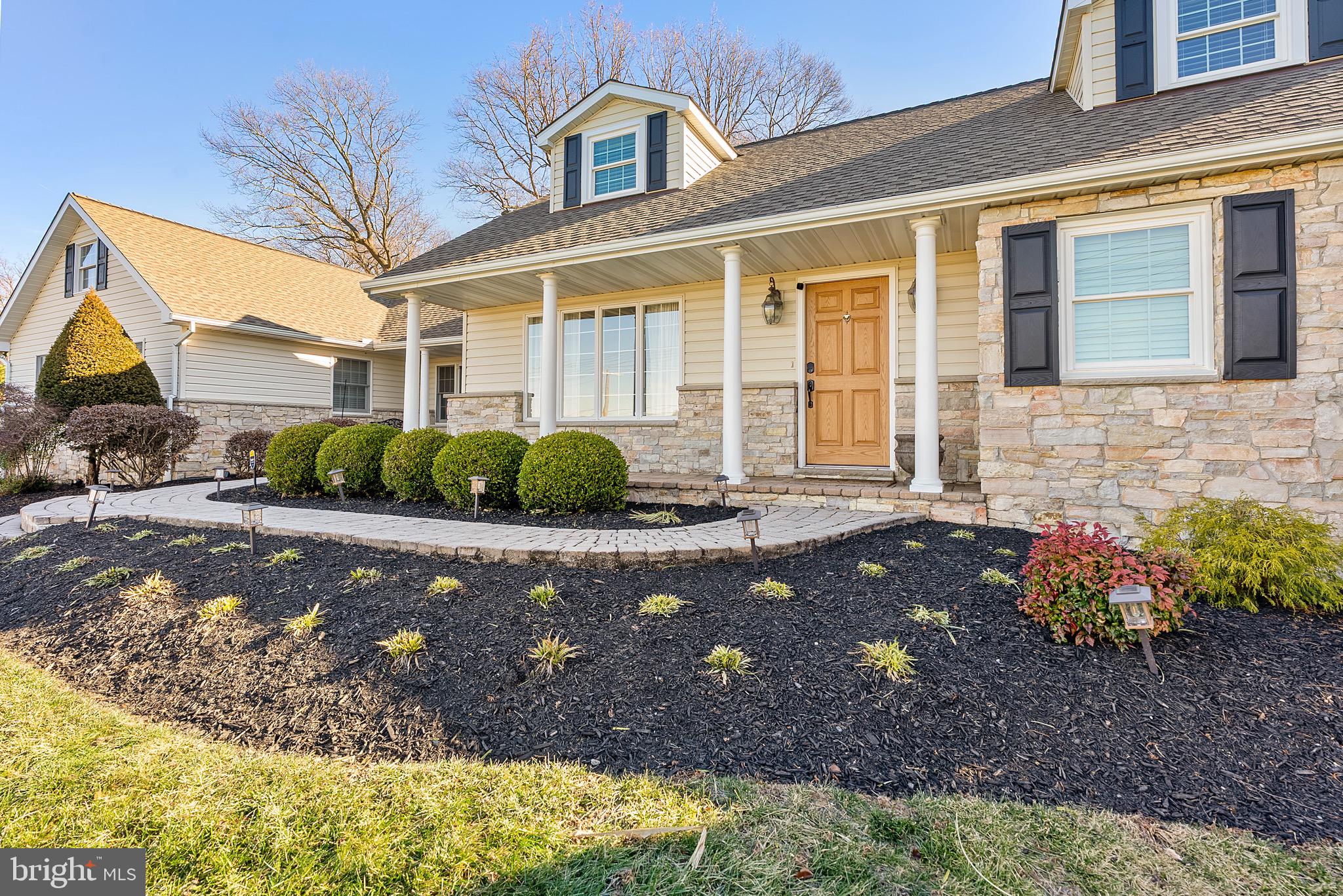 FLOHRVILLE - Residential