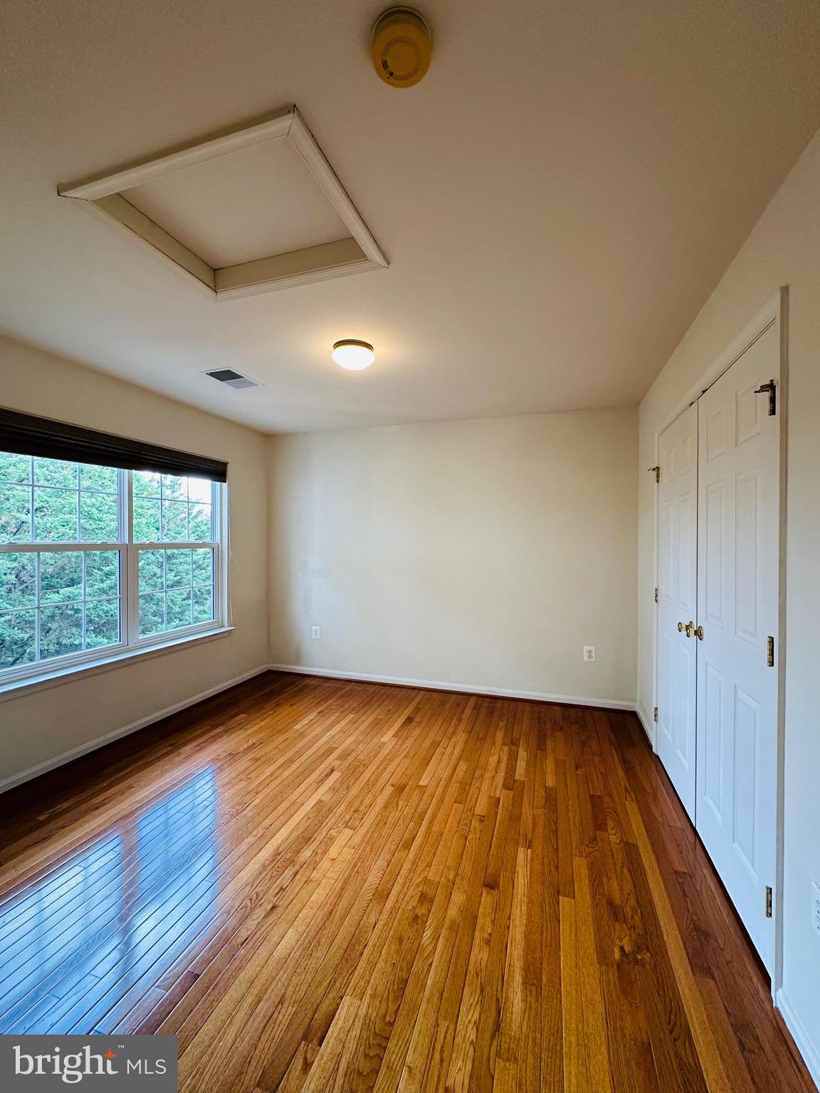 NORTH RIDGE - Residential Lease