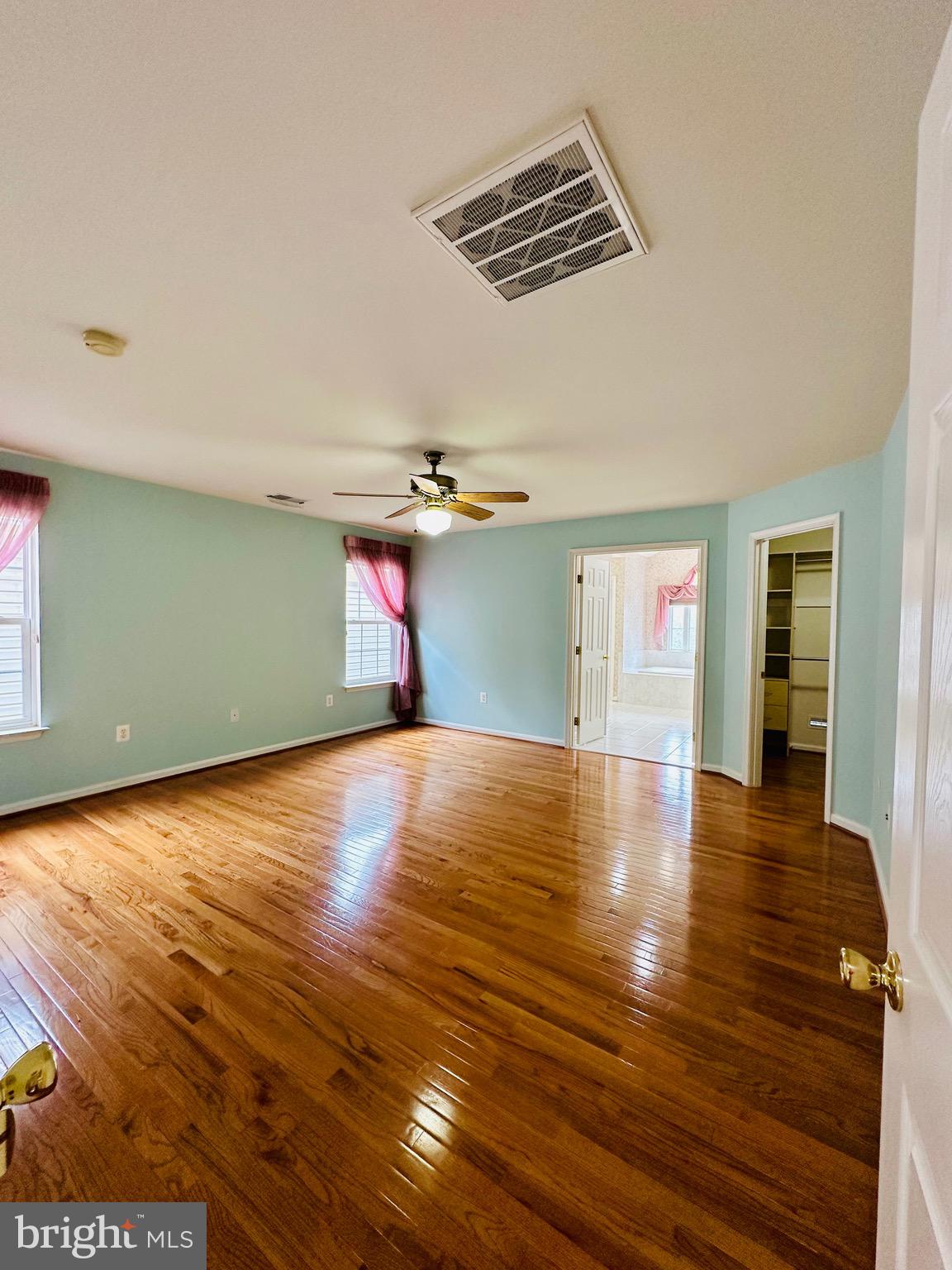 NORTH RIDGE - Residential Lease