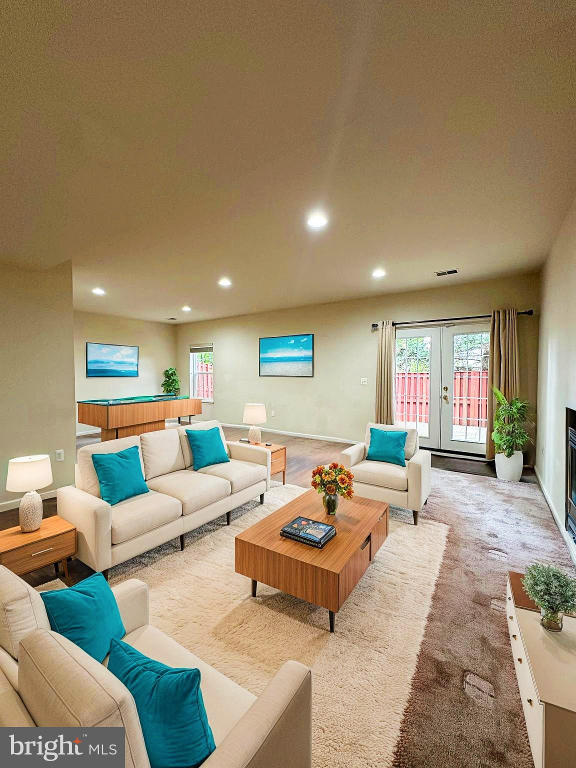 NORTH RIDGE - Residential Lease