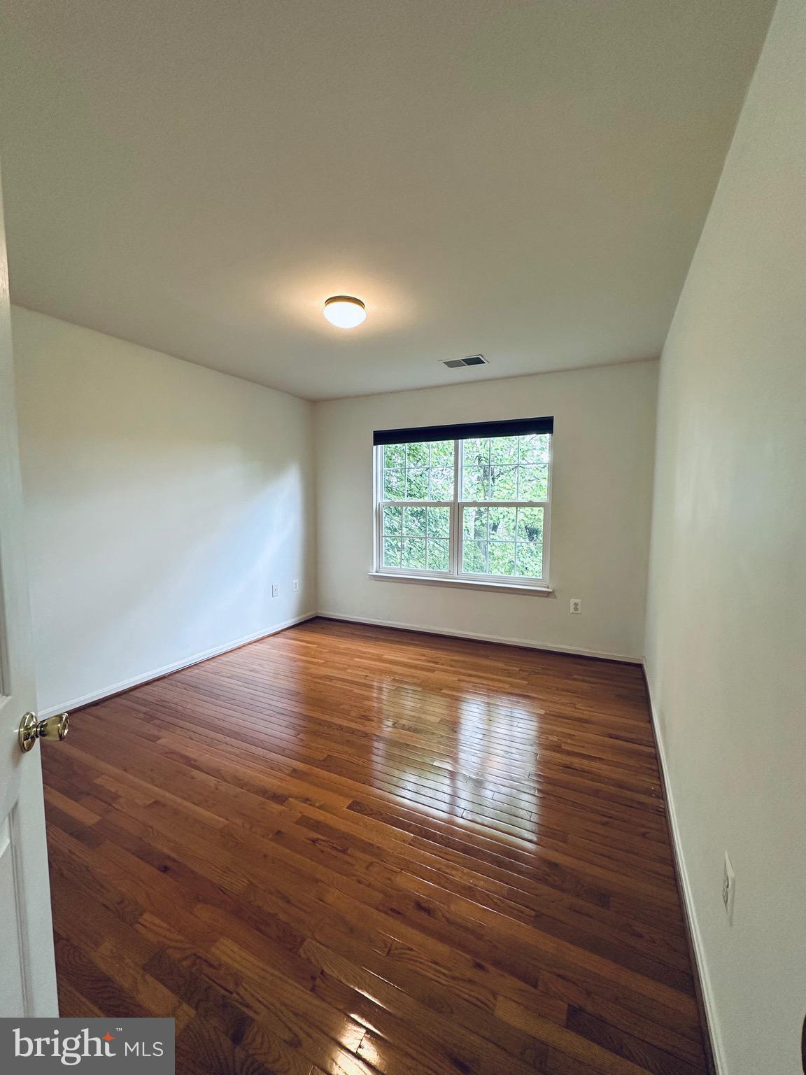 NORTH RIDGE - Residential Lease