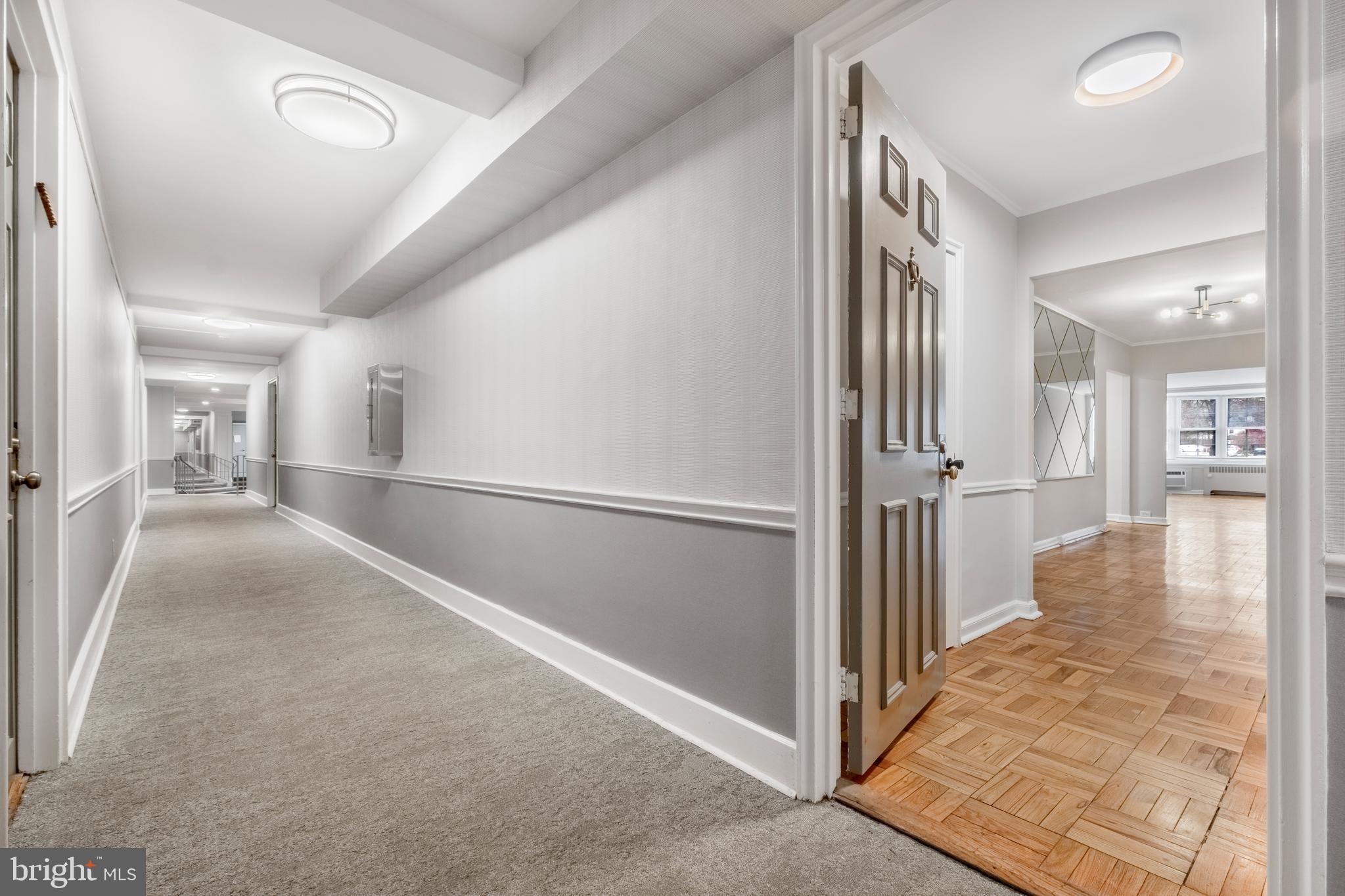 WYNNEWOOD PLAZA - Residential