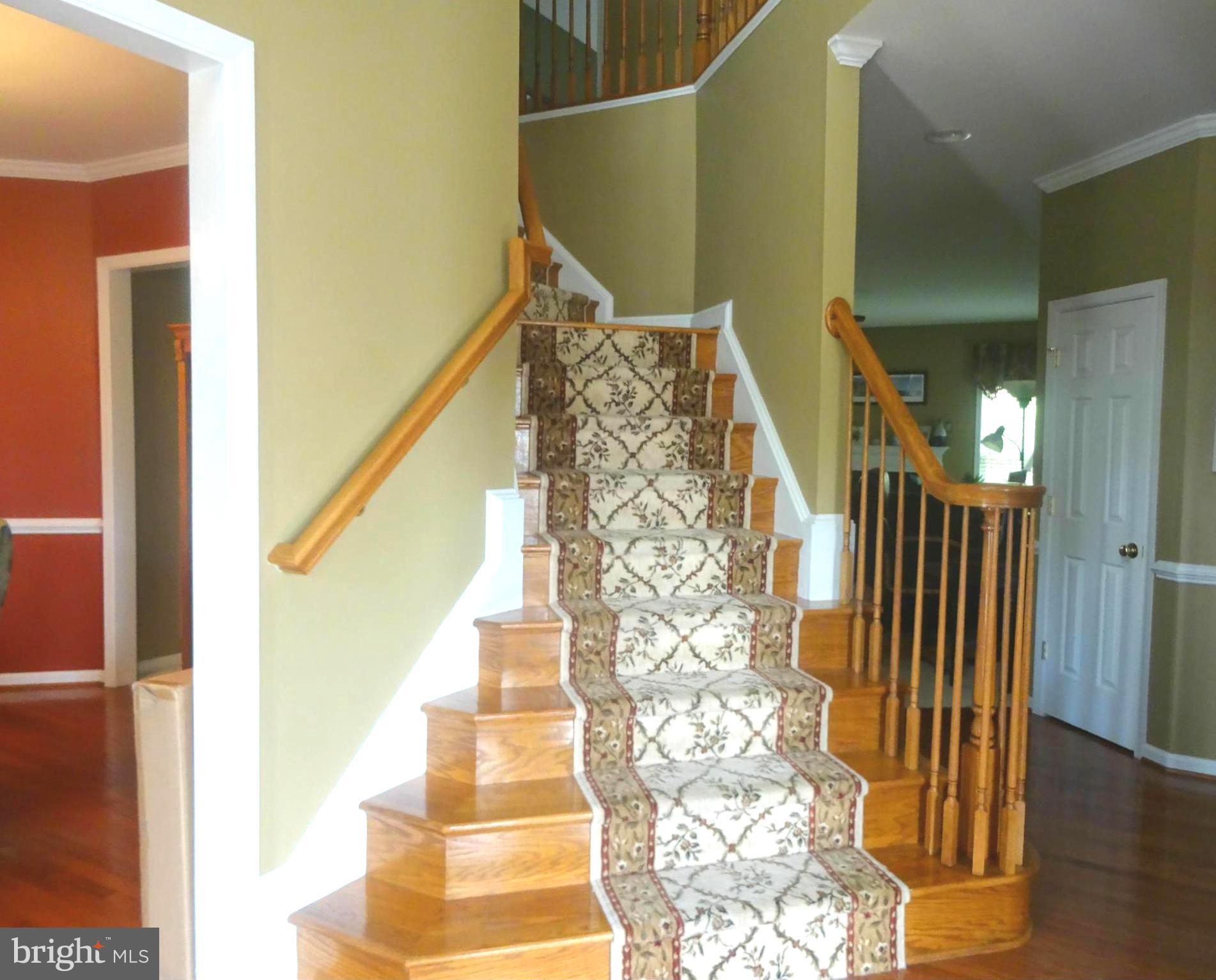 LEE'S CROSSING - Residential