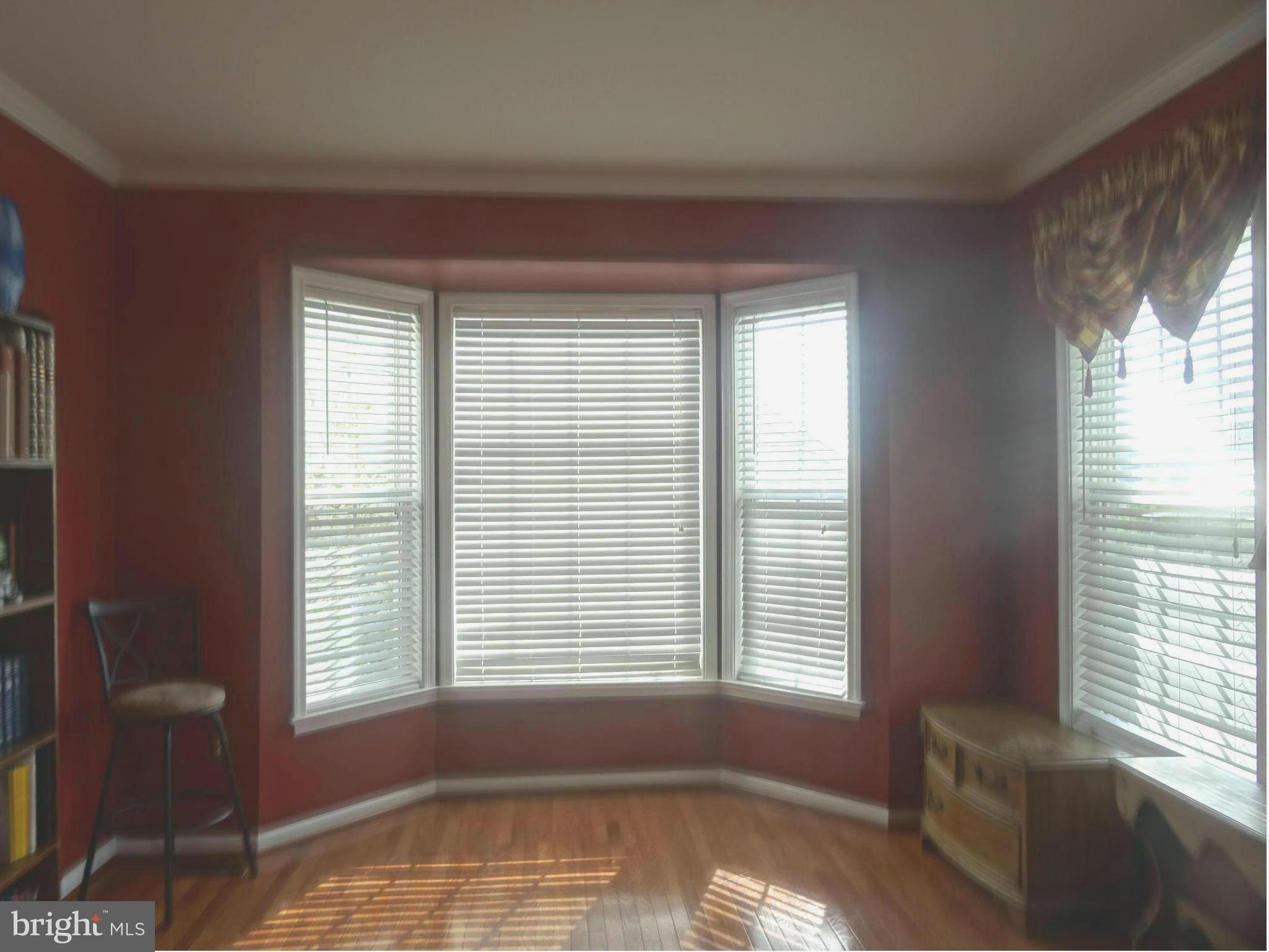 LEE'S CROSSING - Residential