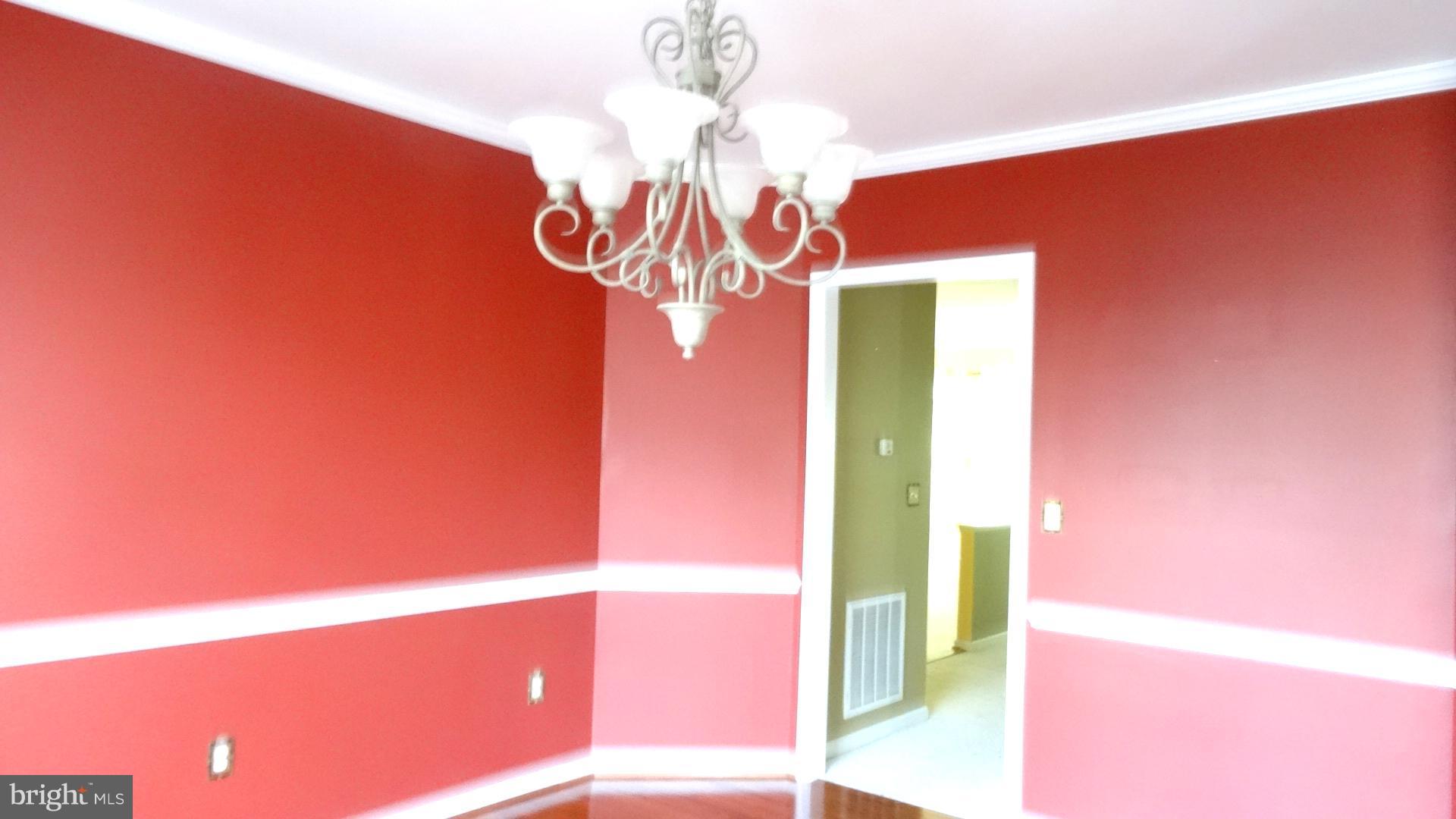 LEE'S CROSSING - Residential