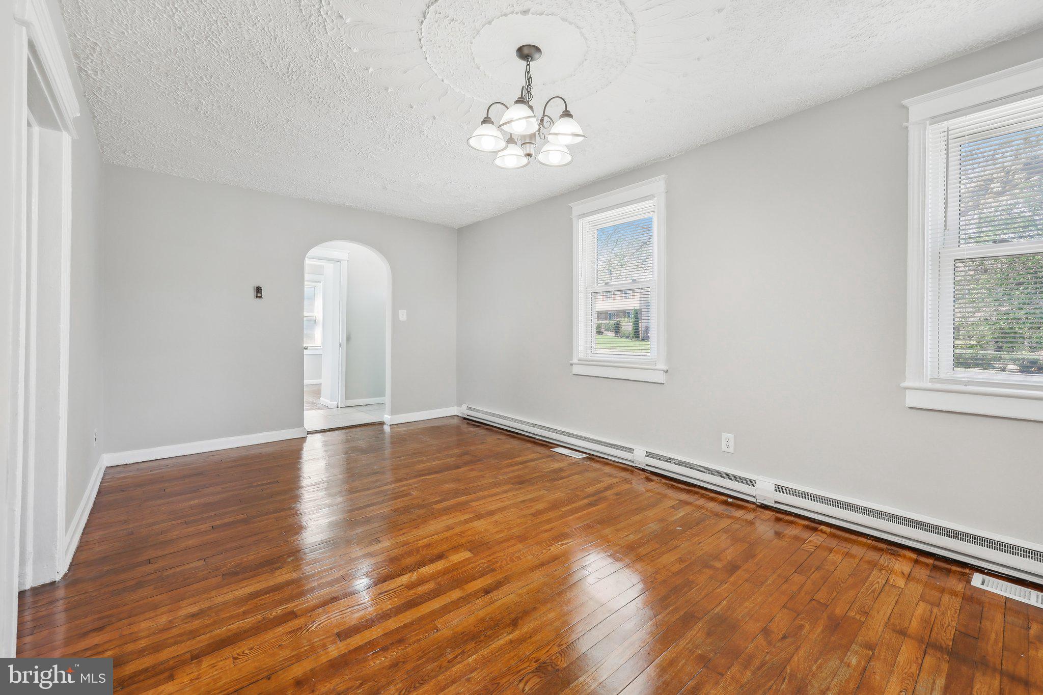 GLENARDEN HEIGHTS - Residential