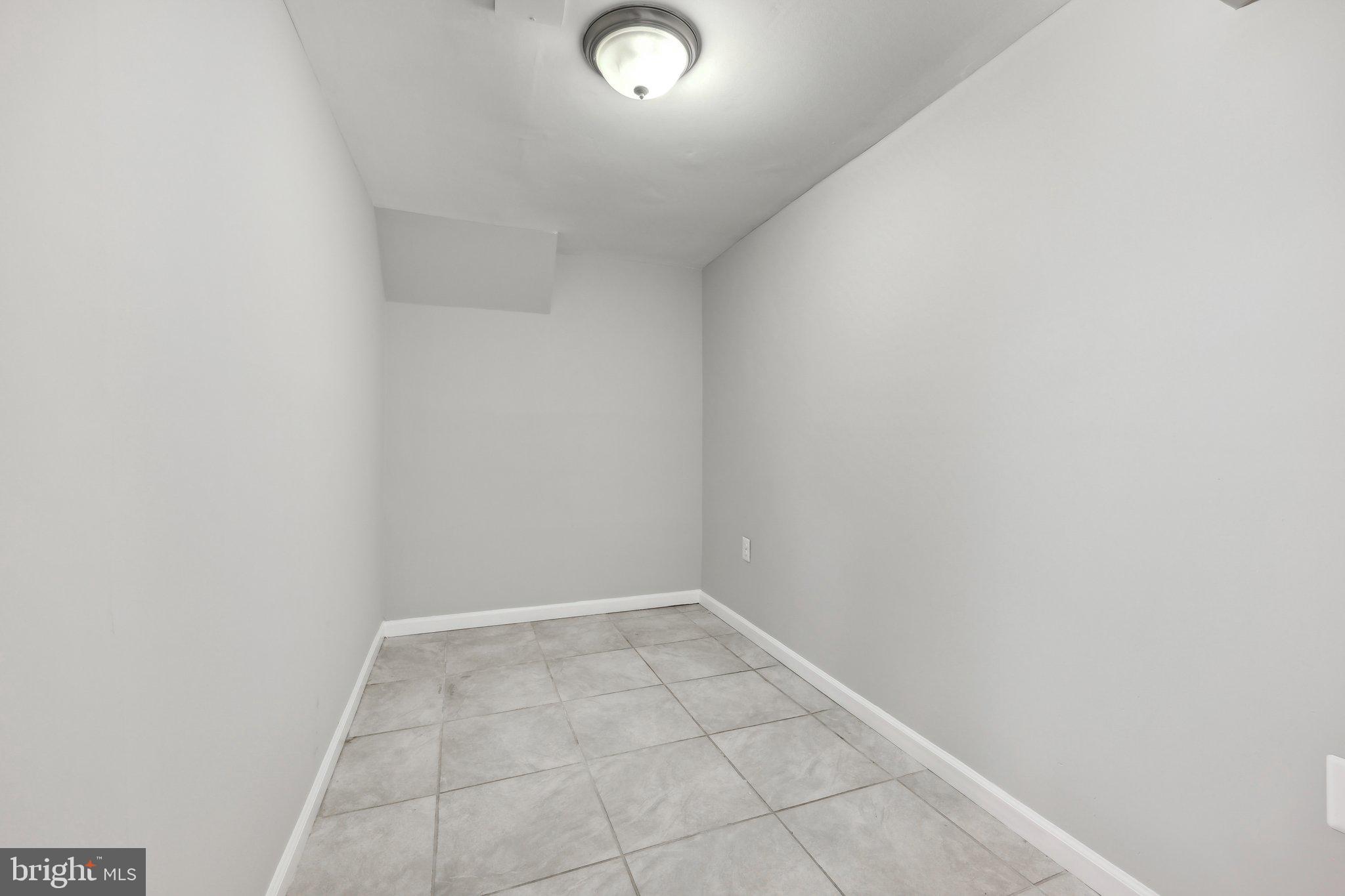 GLENARDEN HEIGHTS - Residential