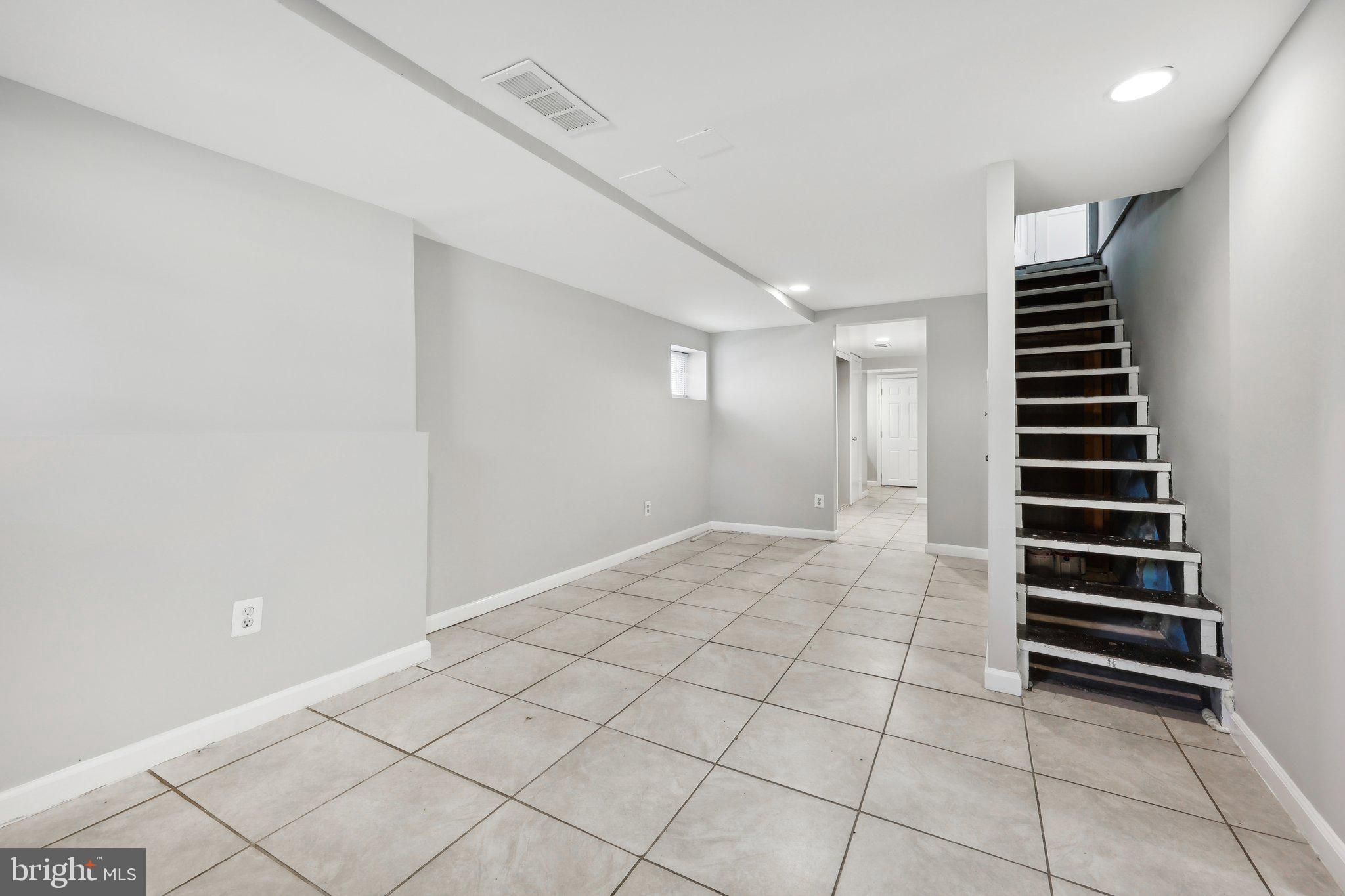 GLENARDEN HEIGHTS - Residential