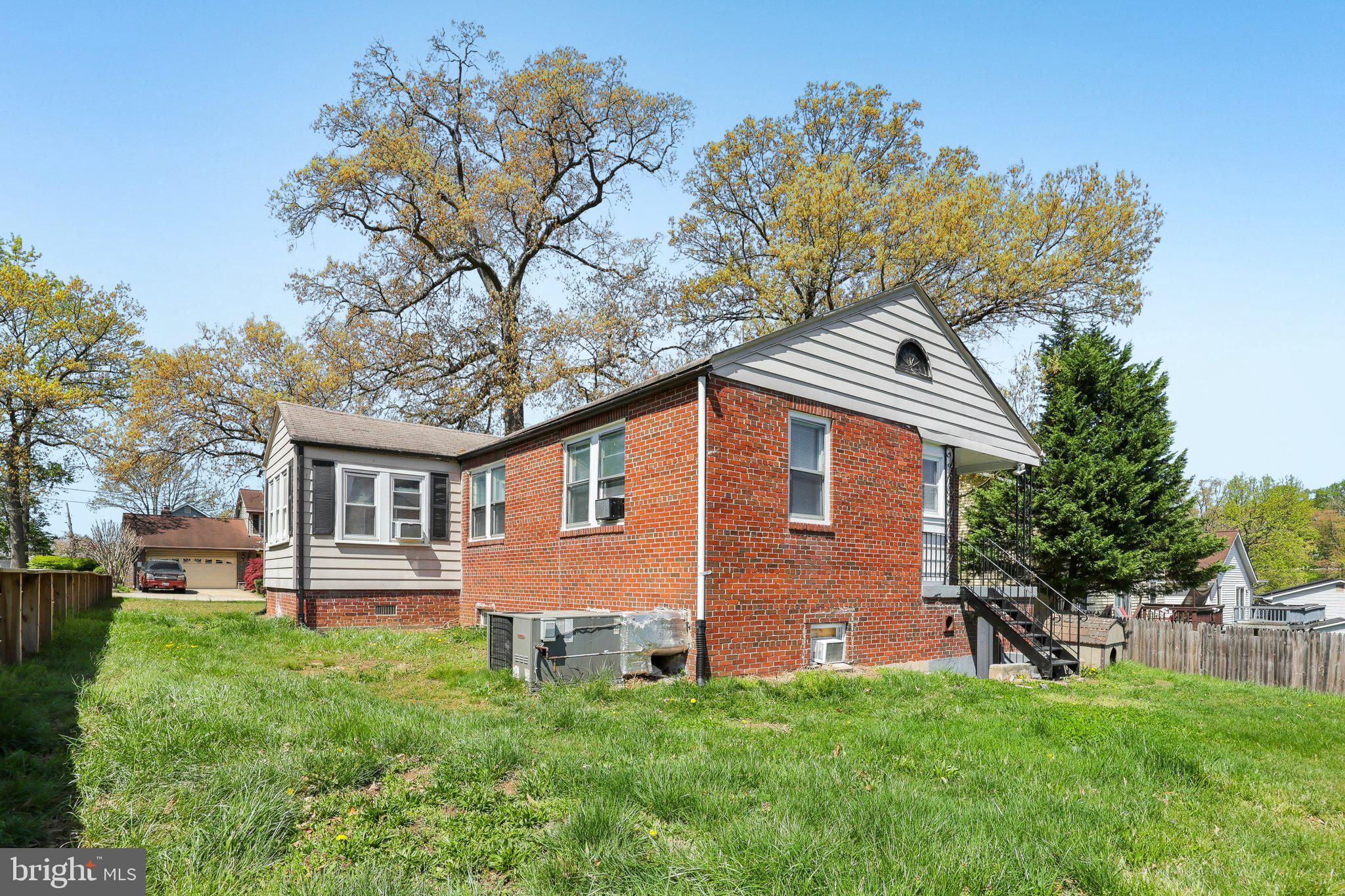 GLENARDEN HEIGHTS - Residential