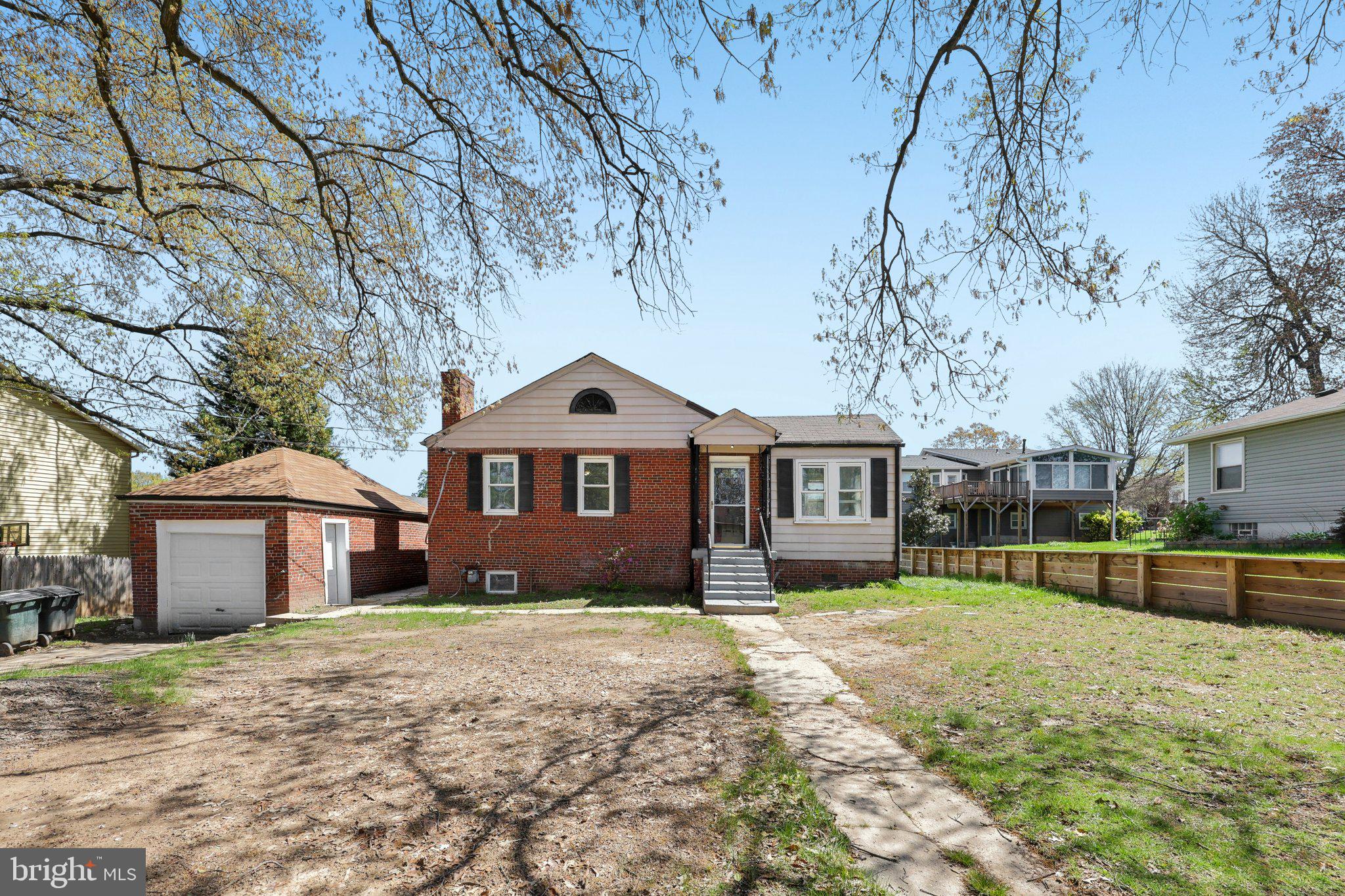 GLENARDEN HEIGHTS - Residential