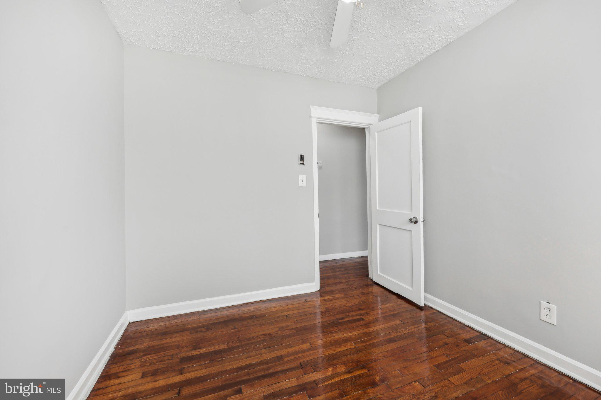 GLENARDEN HEIGHTS - Residential