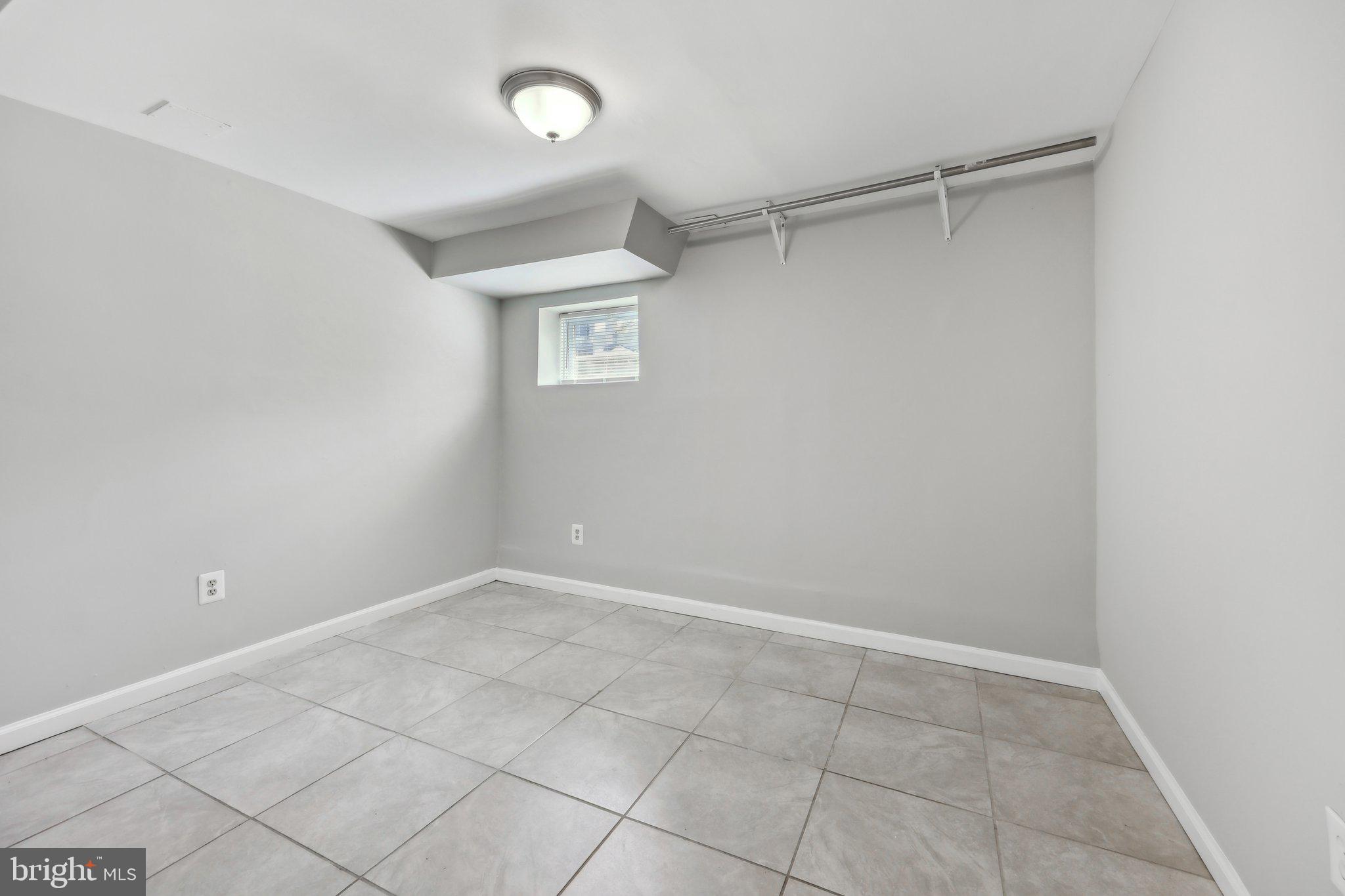 GLENARDEN HEIGHTS - Residential