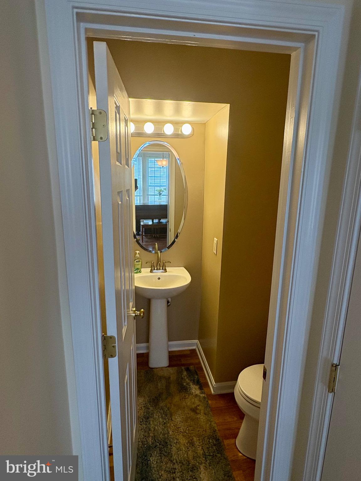 RIVER OAKS - Residential