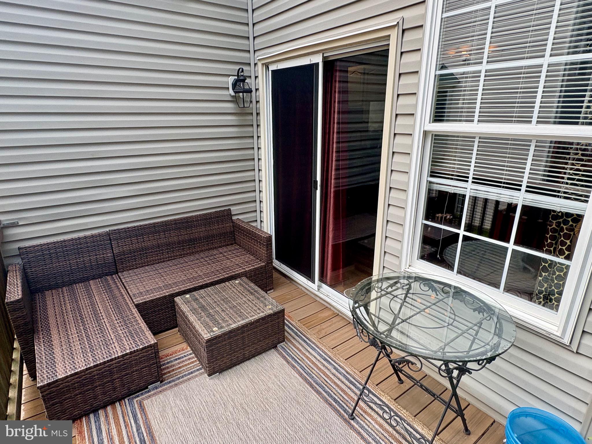 RIVER OAKS - Residential