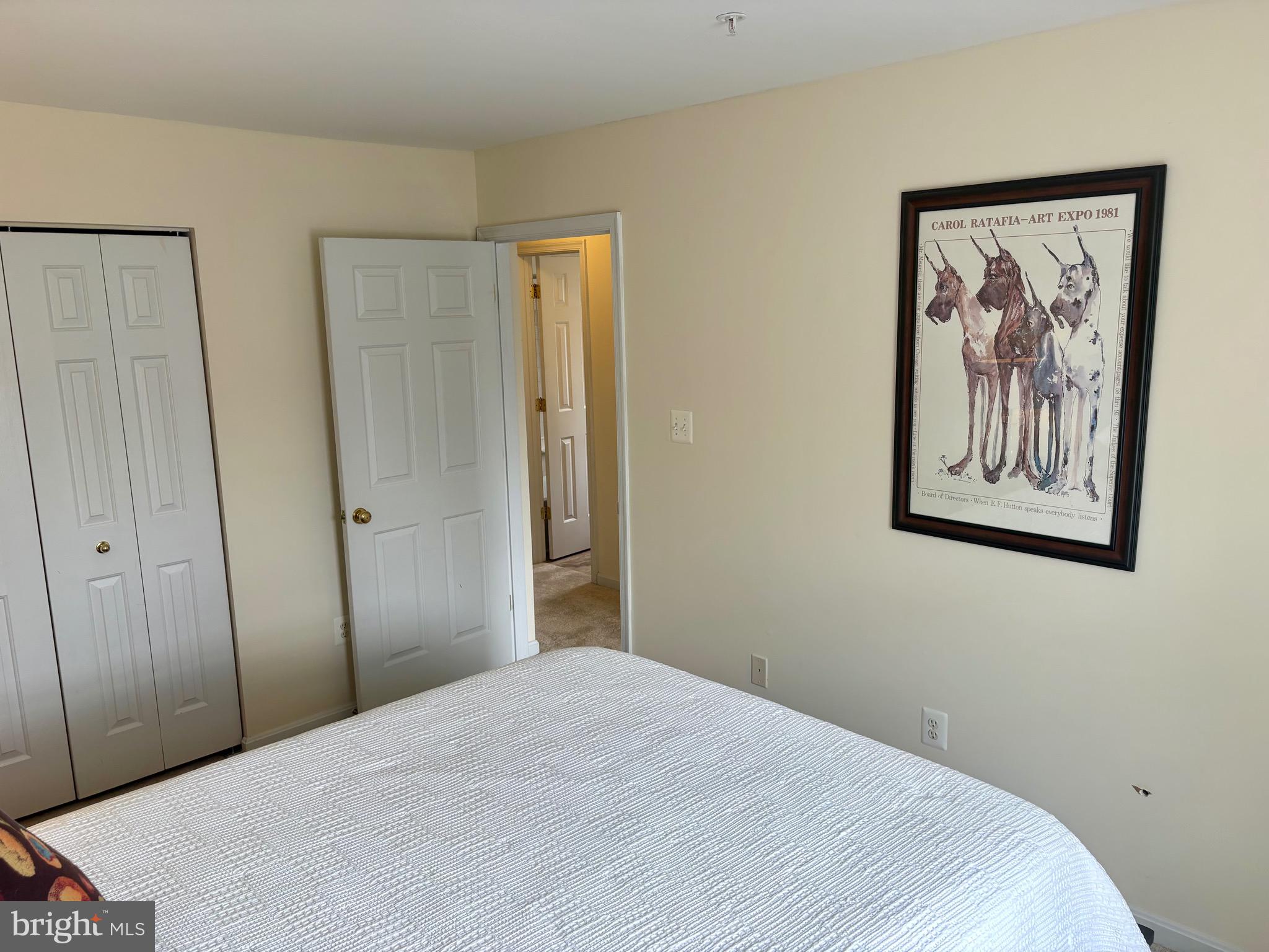 RIVER OAKS - Residential