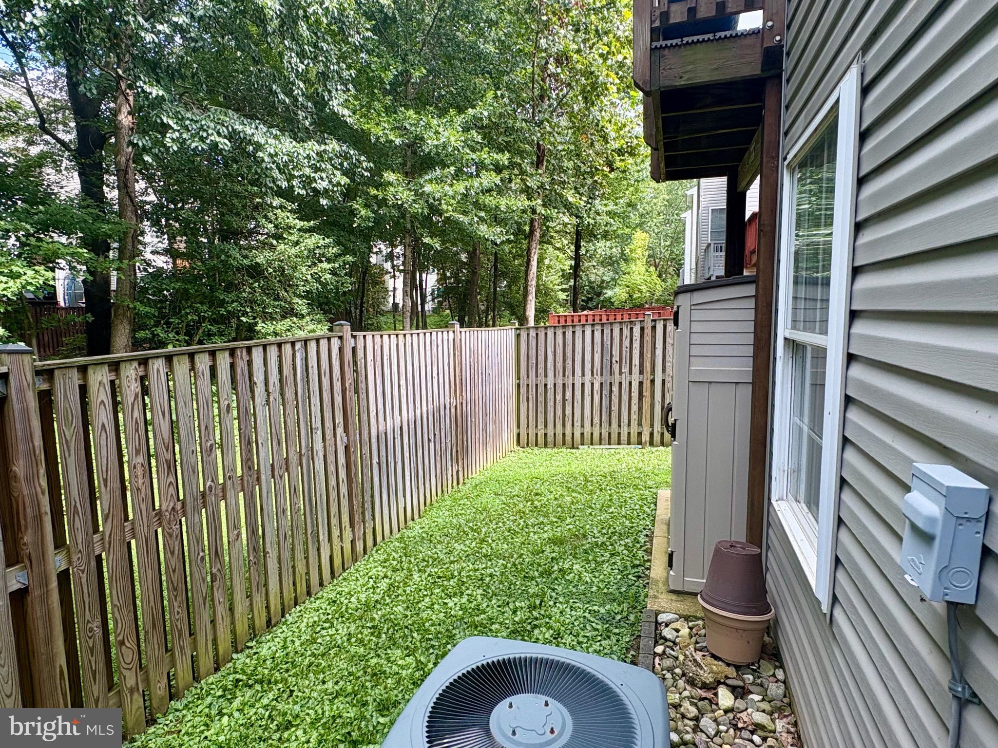 RIVER OAKS - Residential