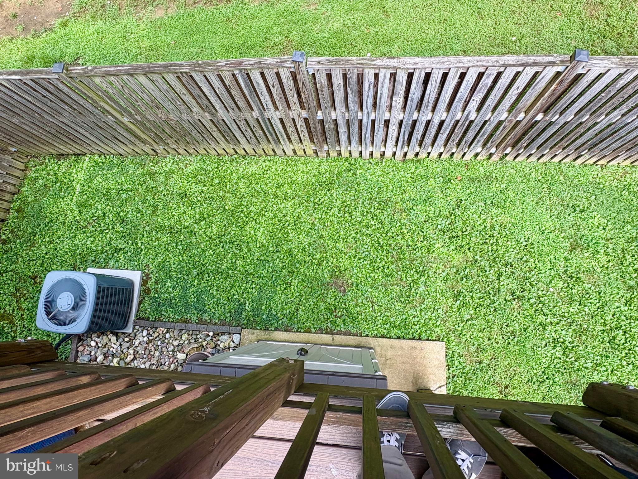 RIVER OAKS - Residential