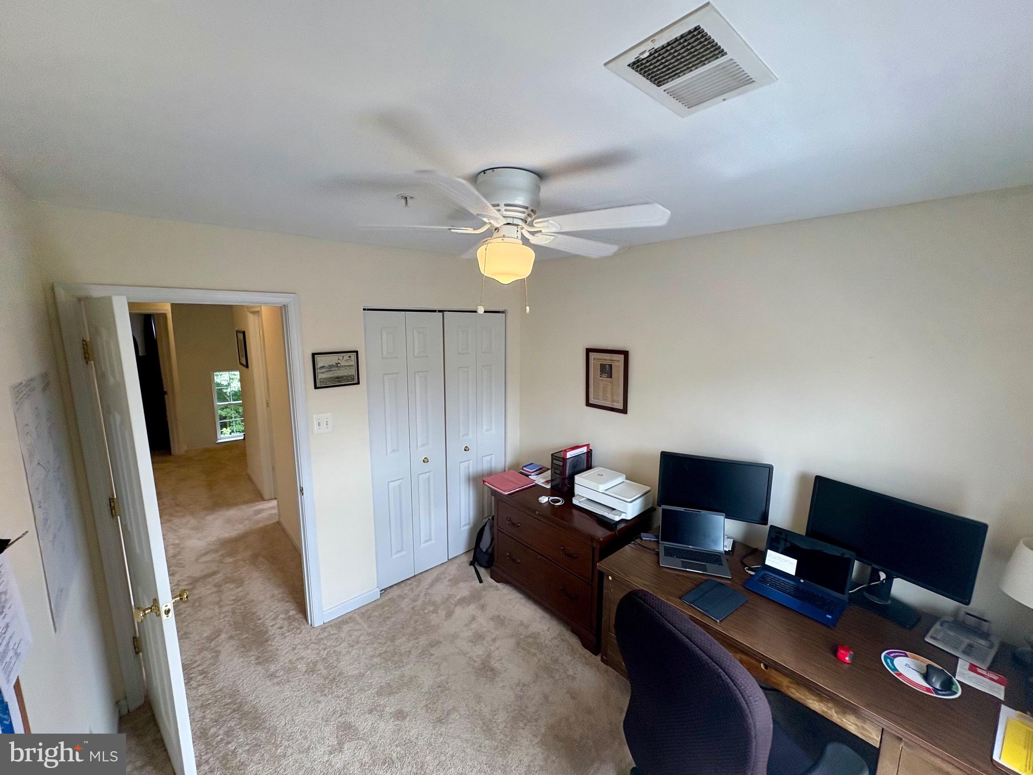 RIVER OAKS - Residential