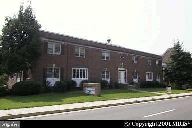 Photo of 210 Broad Street E #201, FALLS CHURCH, VA 22046 (MLS # VAFA2004198)