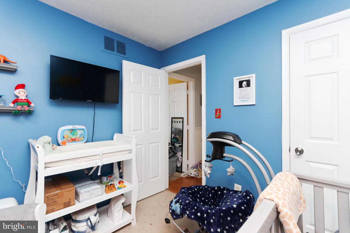 THE HIGHLANDS - Residential