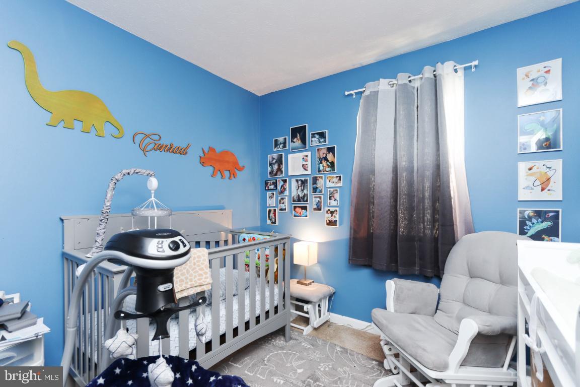 THE HIGHLANDS - Residential