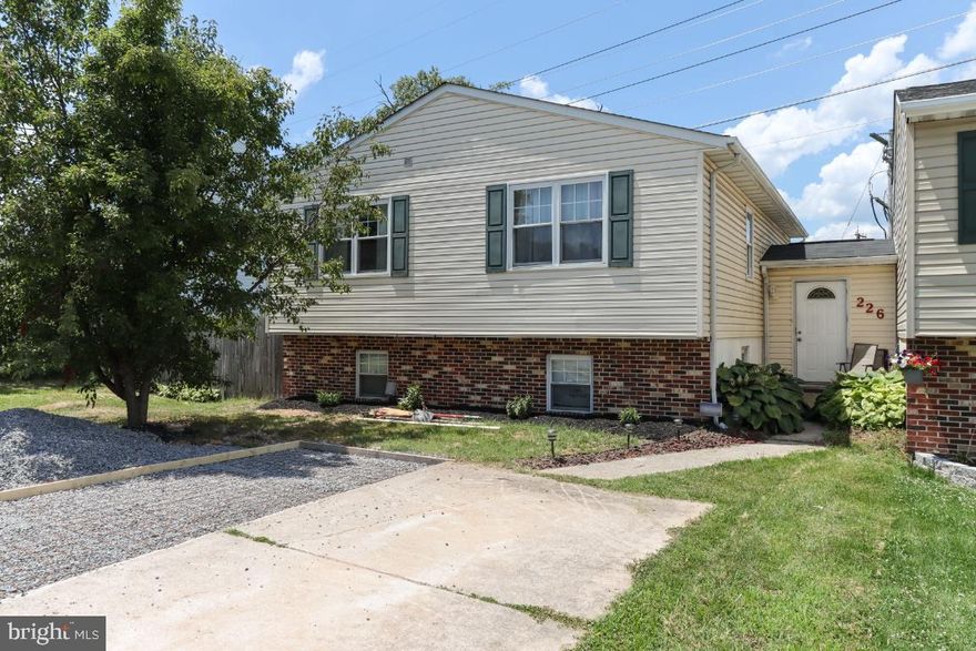 This Lovely freshly painted 4BR, 2.5 Bath, Semi Detached Home is ready for a Buyer!  The Upper level features 3 bedrooms, 1.5 baths, Living/Dining Combo, and a spacious kitchen with beautiful countertops and plenty of storage space. The Dining Room exits to a large extended deck, perfect for entertaining. The Lower Level features a newly remodeled 4th Bedroom, 1 Full Bath, a large laundry/utility room, Family Room, Wet Bar with new cabinetry, Walk Out Basement which leads to a beautiful fenced in backyard. Features a two-car driveway.  No HOA Fees Close to Major Beltway(s)100, 97, 301,  Hospital, and Shopping. By Call your Agent  and make an appointment 
Here's what been done : 
Raised garden beds in backyard 
Newly replaced water and sewer pipes (Water April 2020. Sewer April 2021)
New dishwasher (replaced Aug 2020)
New paint and flooring in 4th bedroom in basement (Oct 2020)
New refrigerator in basement bar area (Sept 2020)
New concrete driveway parking pad (June 2021)
New kitchen sink faucet. (June 2021)
HVAC System - (August 2016) 
Roof-  (August 2016)
Hot Water Heater (August 2016)
Washer and Dryer (August 2016)