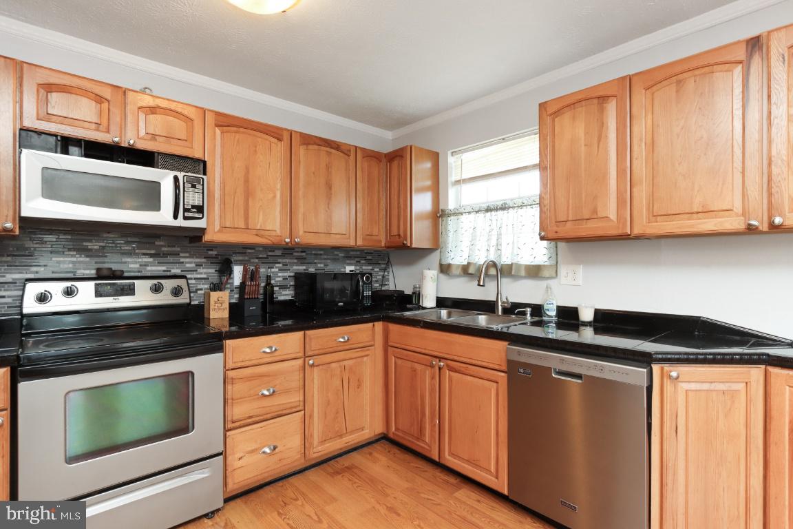 THE HIGHLANDS - Residential