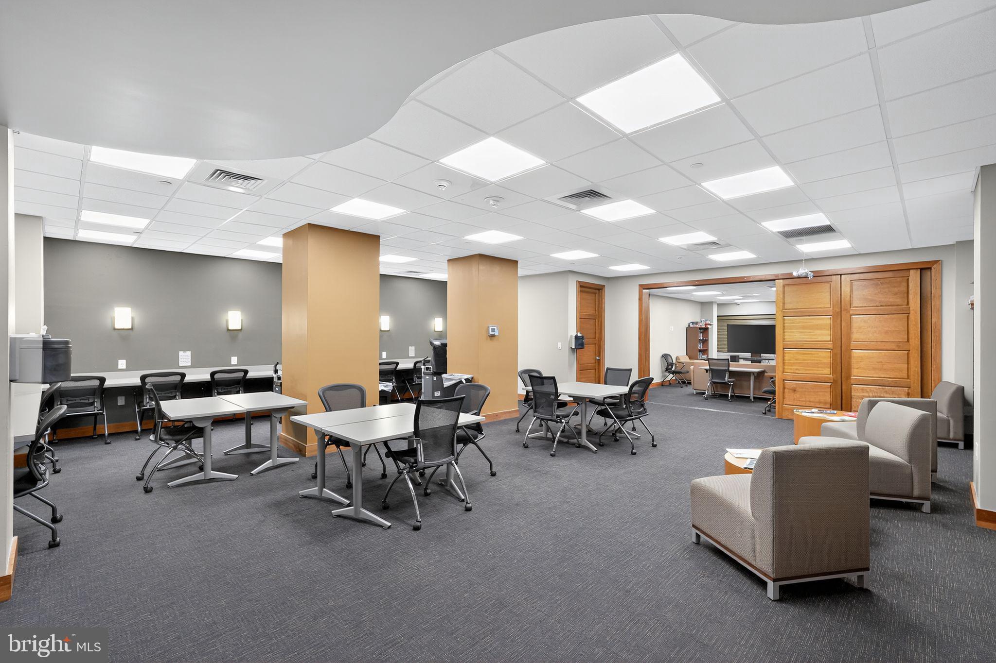 ART MUSEUM AREA - Residential