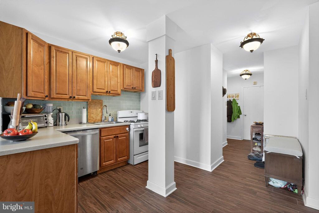 Photo of 2601 - 00 Pennsylvania Avenue #1152, PHILADELPHIA, PA 19130 (MLS # PAPH2553392)