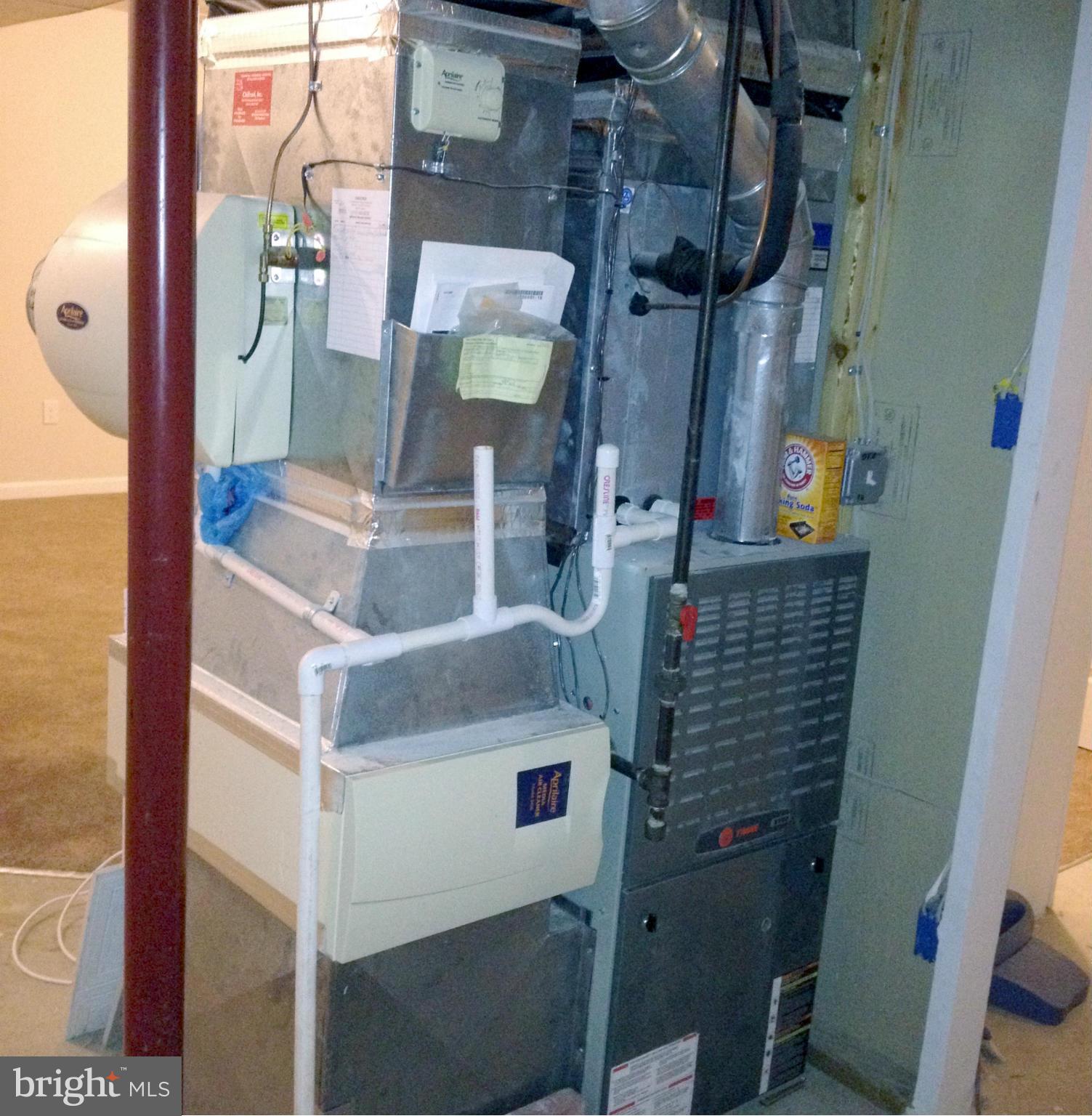 SEVEN OAKS - Residential