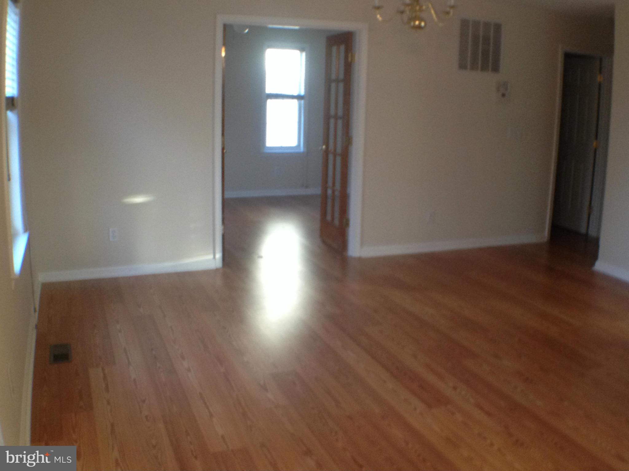 SEVEN OAKS - Residential