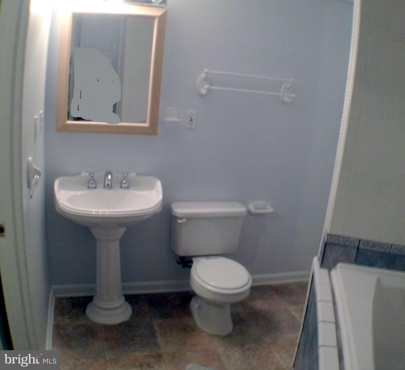 SEVEN OAKS - Residential