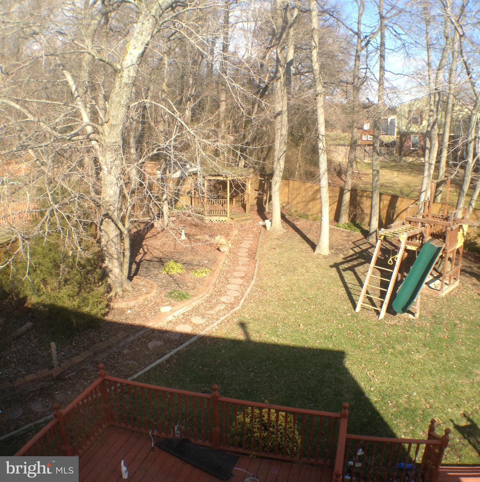 SEVEN OAKS - Residential