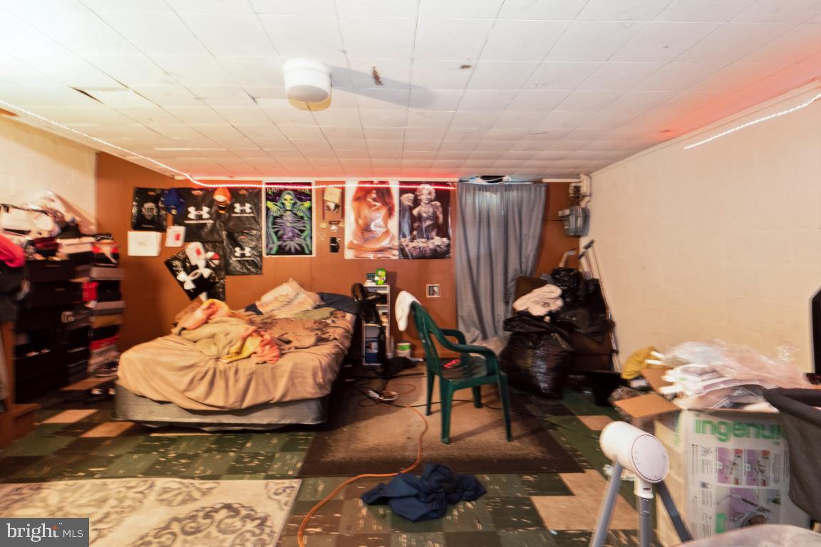 NORTHWOOD - Residential