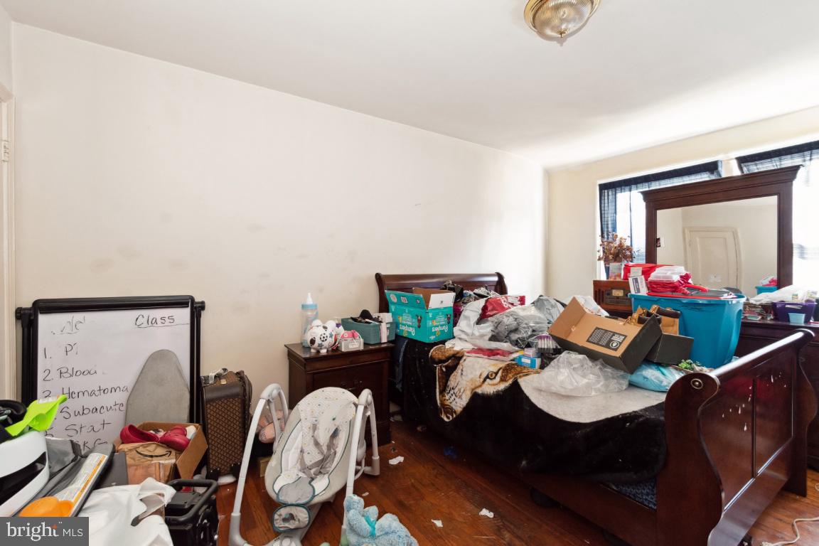 NORTHWOOD - Residential