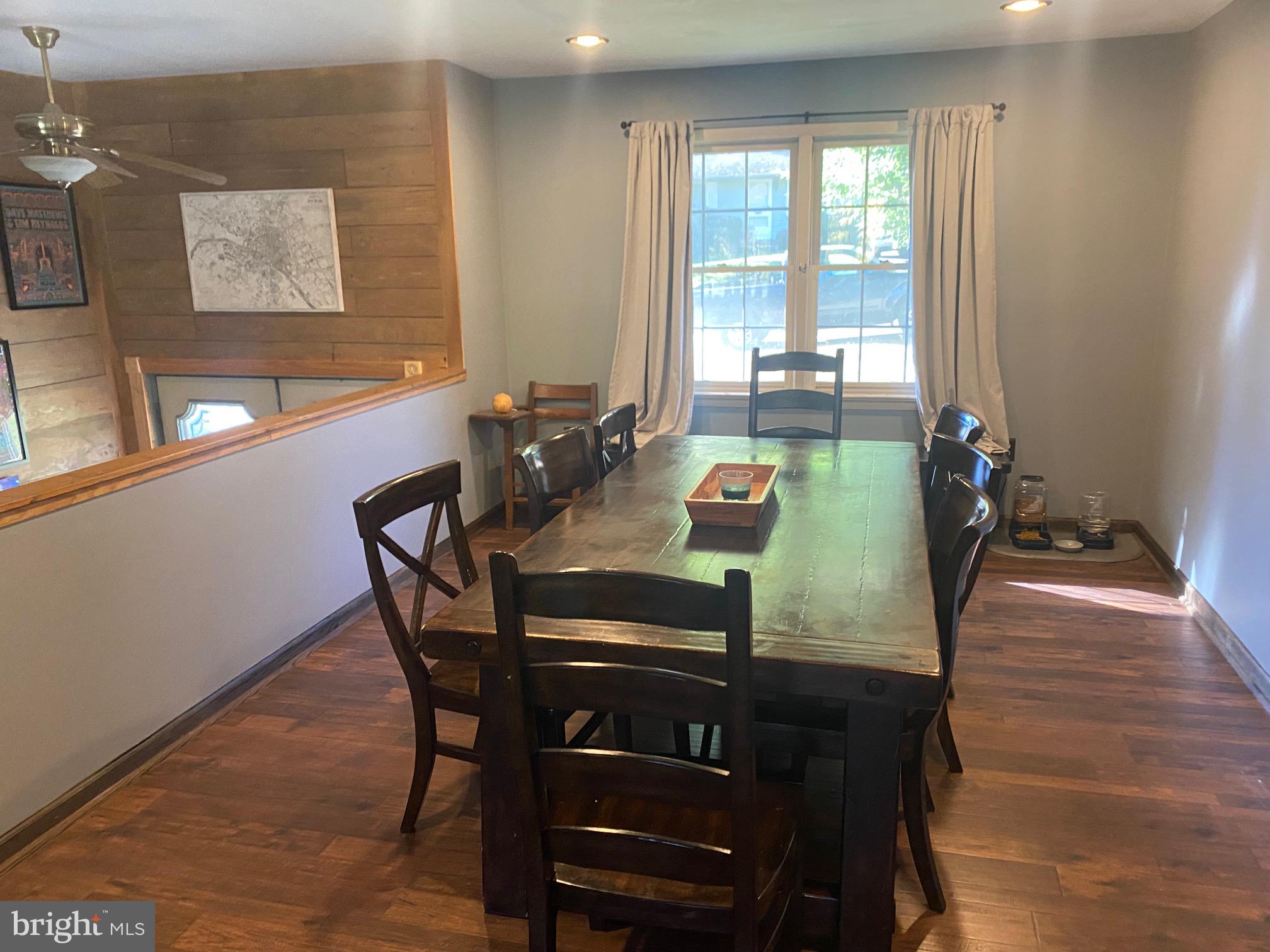 218 FOREST ROAD