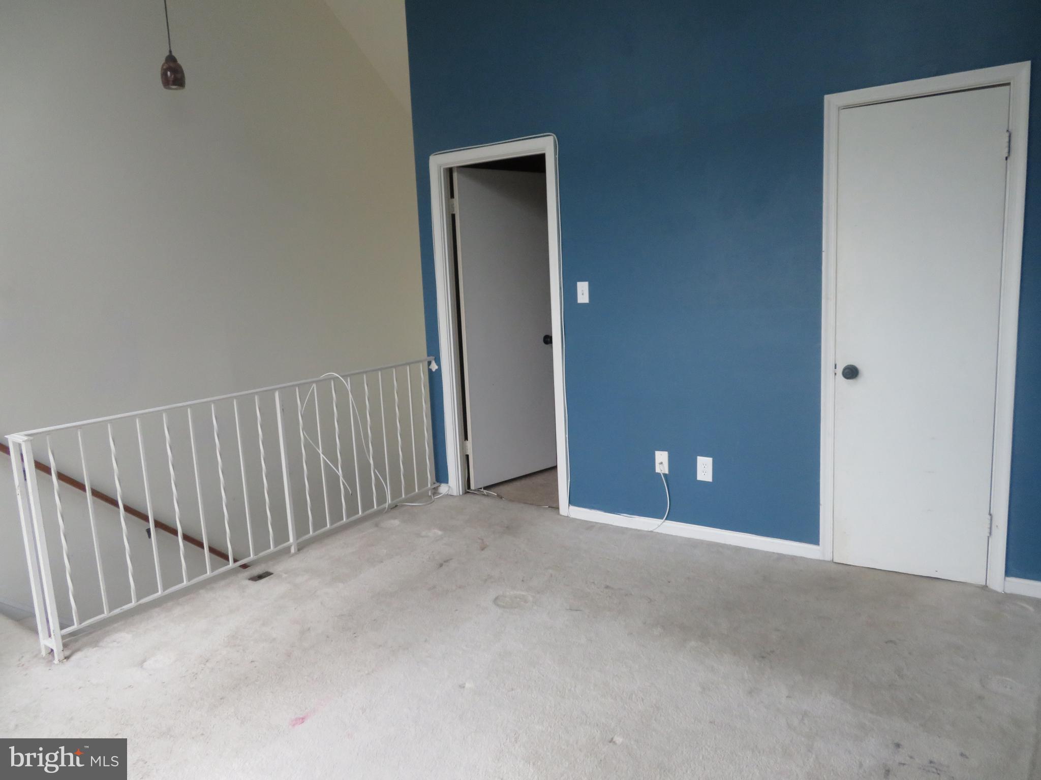 FOREST KNOLL - Residential