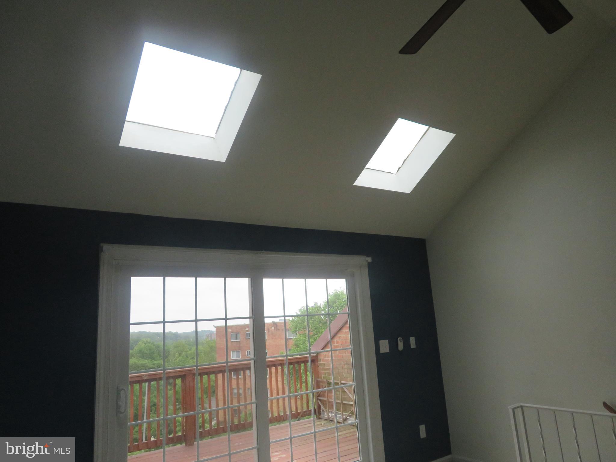 FOREST KNOLL - Residential