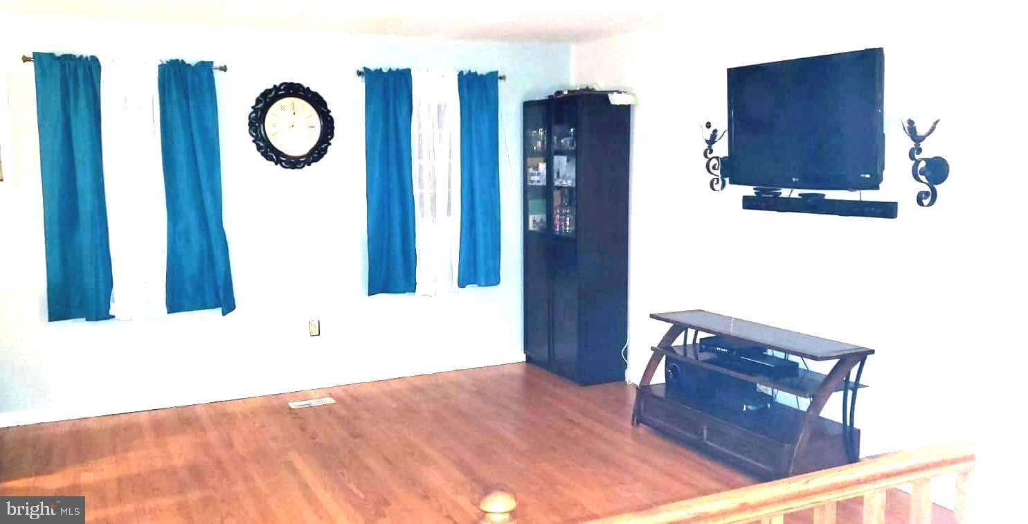 CLOVER HILL - Residential